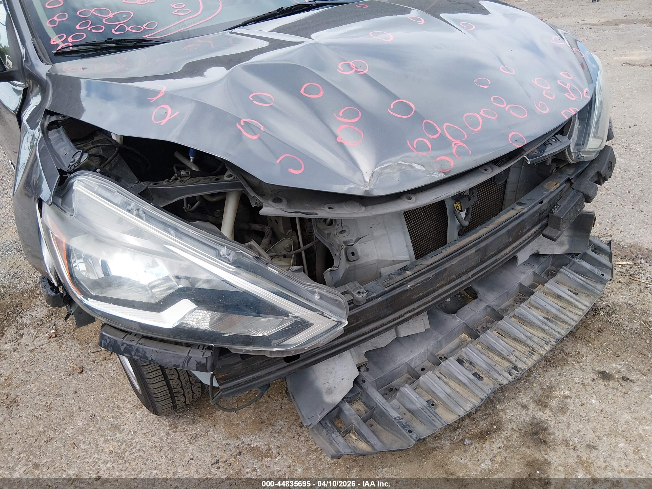 NISSAN SENTRA image 6