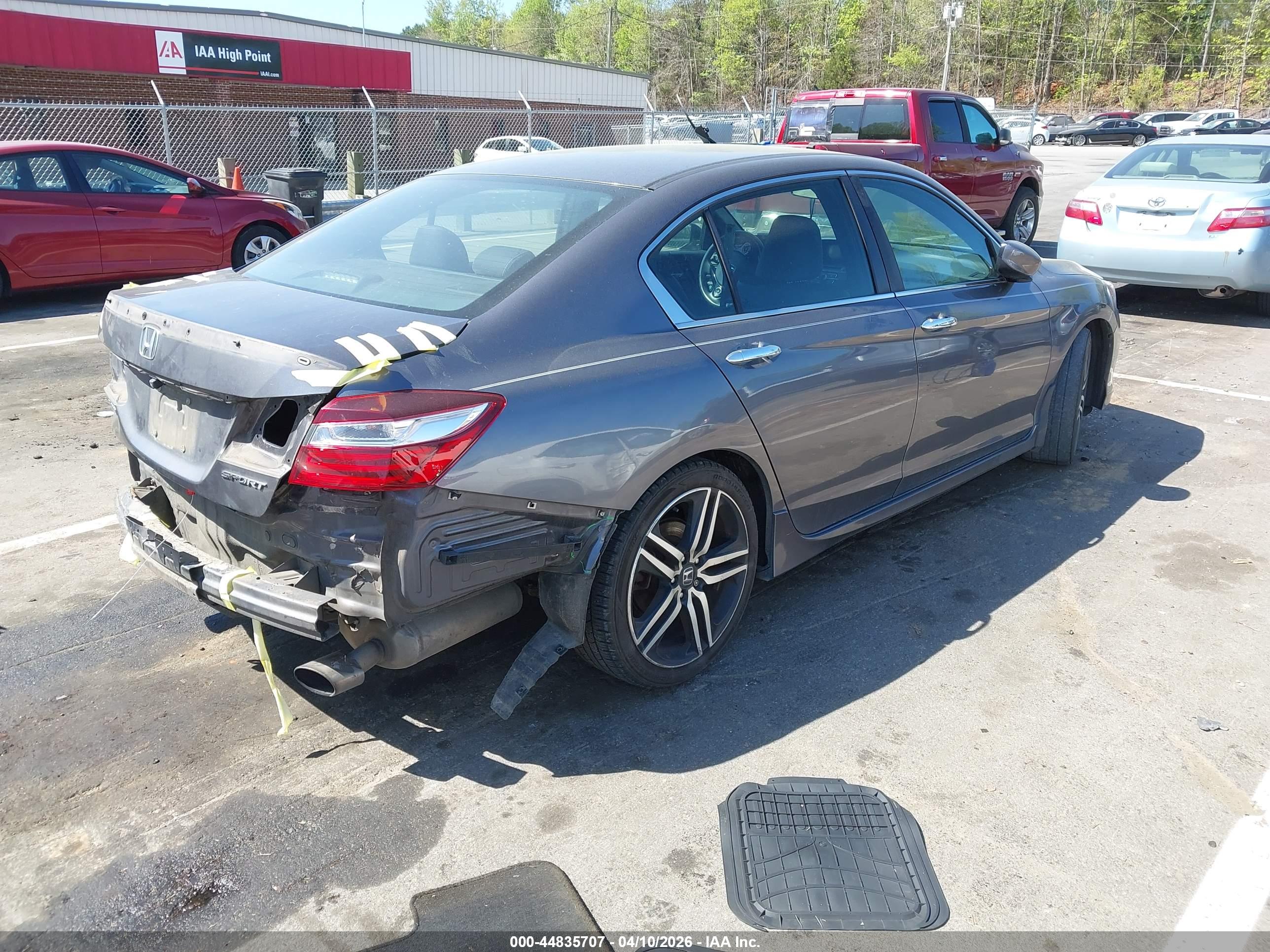 HONDA ACCORD image 4