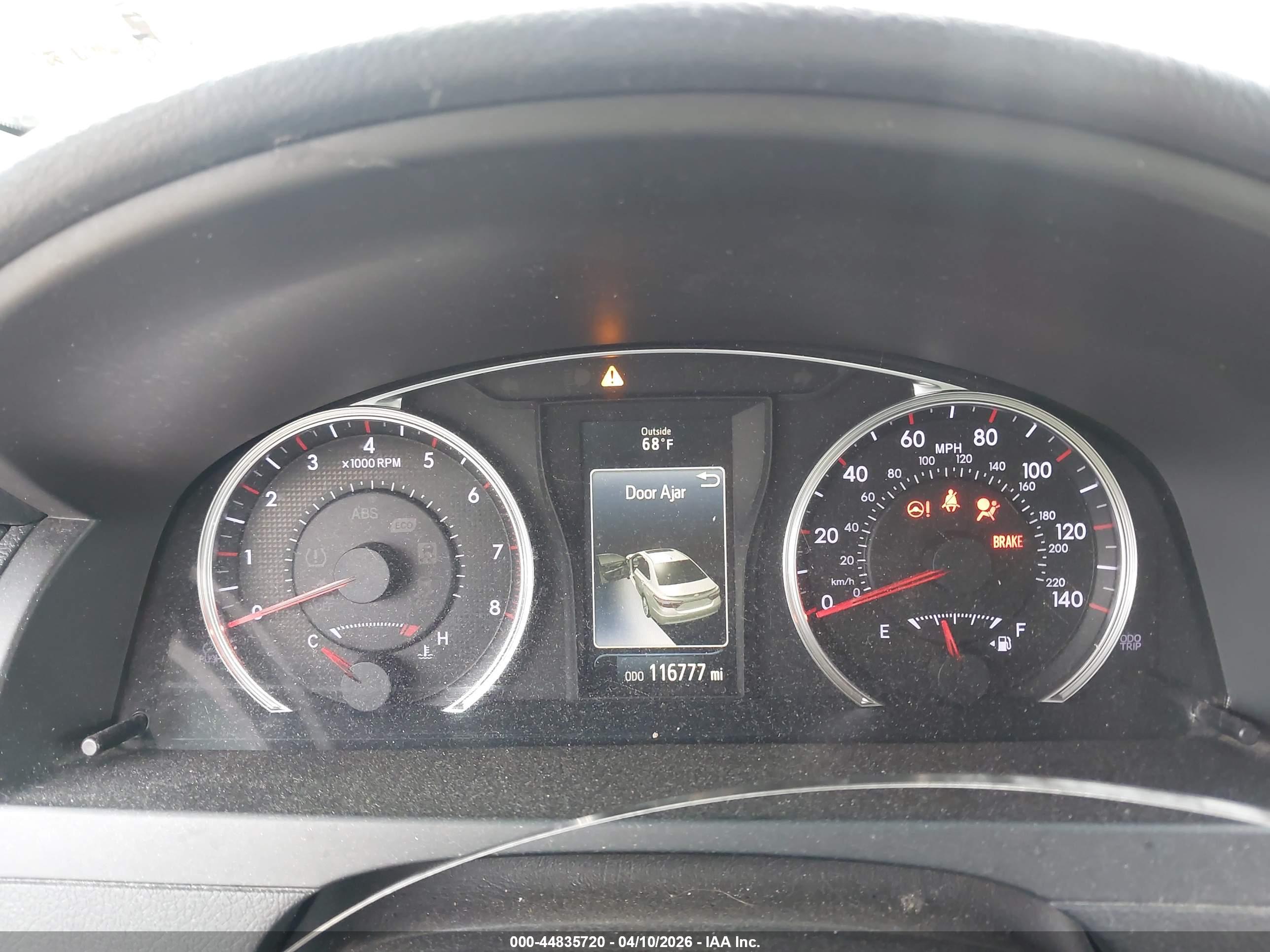 TOYOTA CAMRY image 7