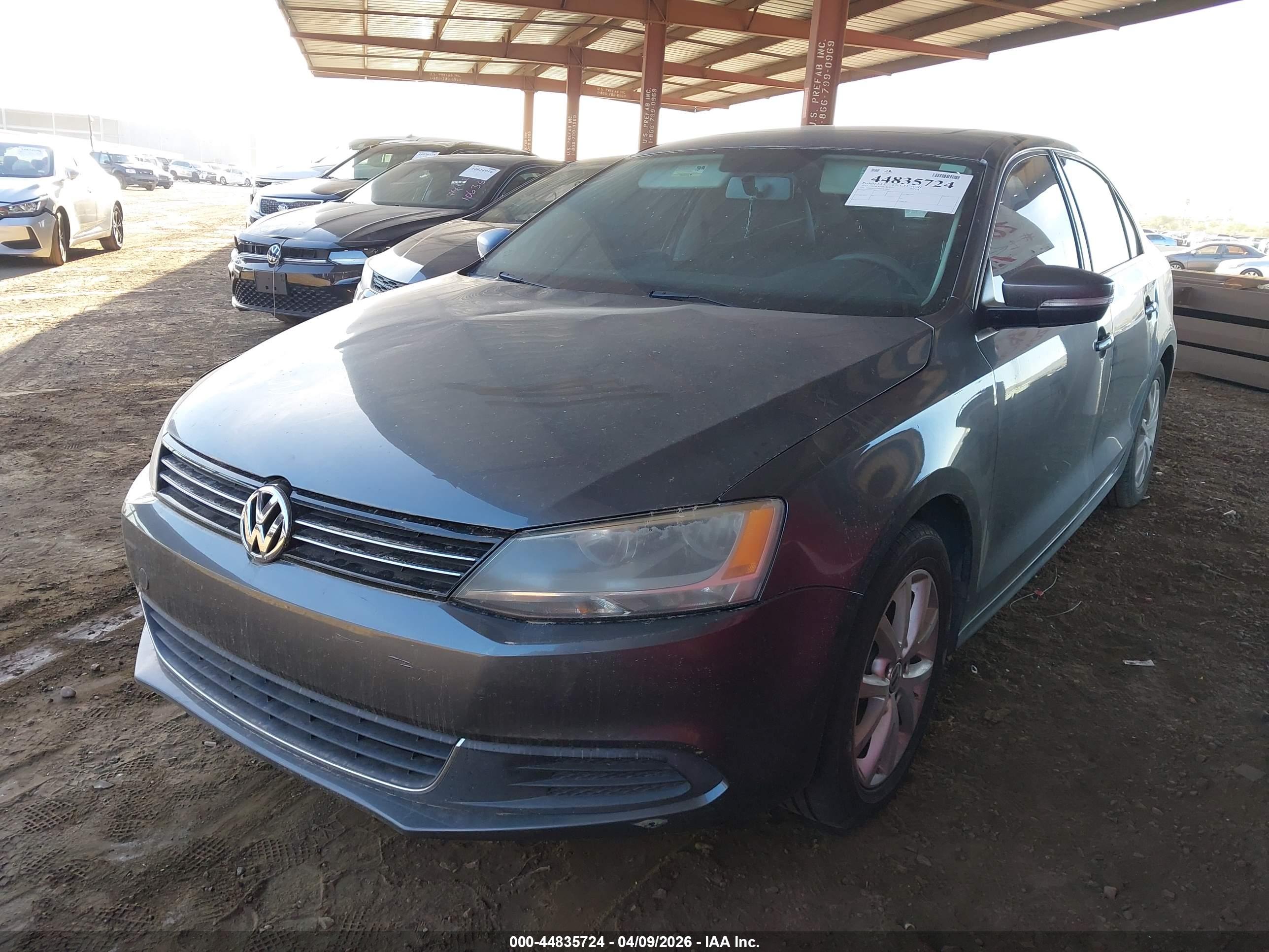 VOLKSWAGEN JETTA image 2