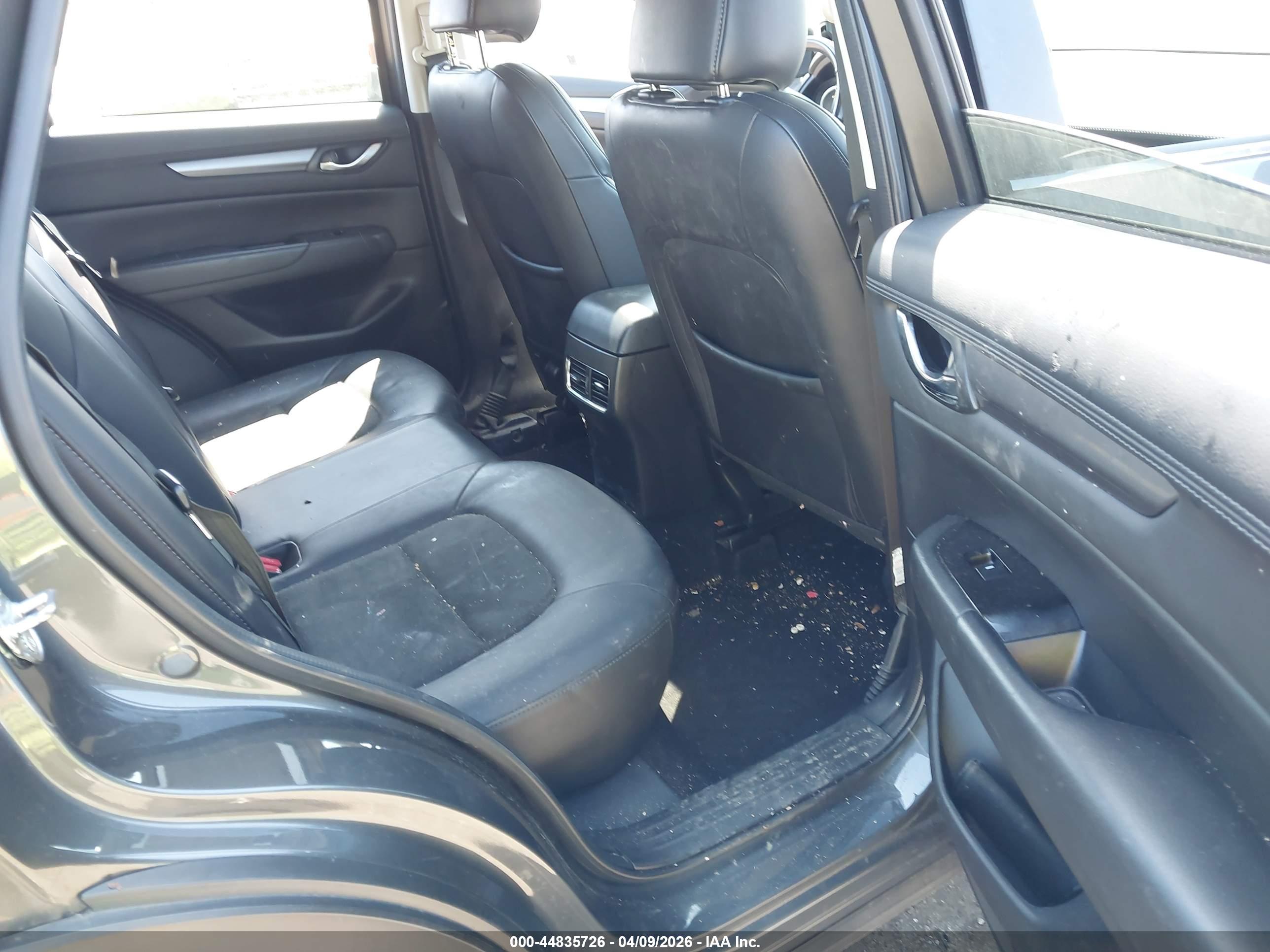 MAZDA CX-5 image 8