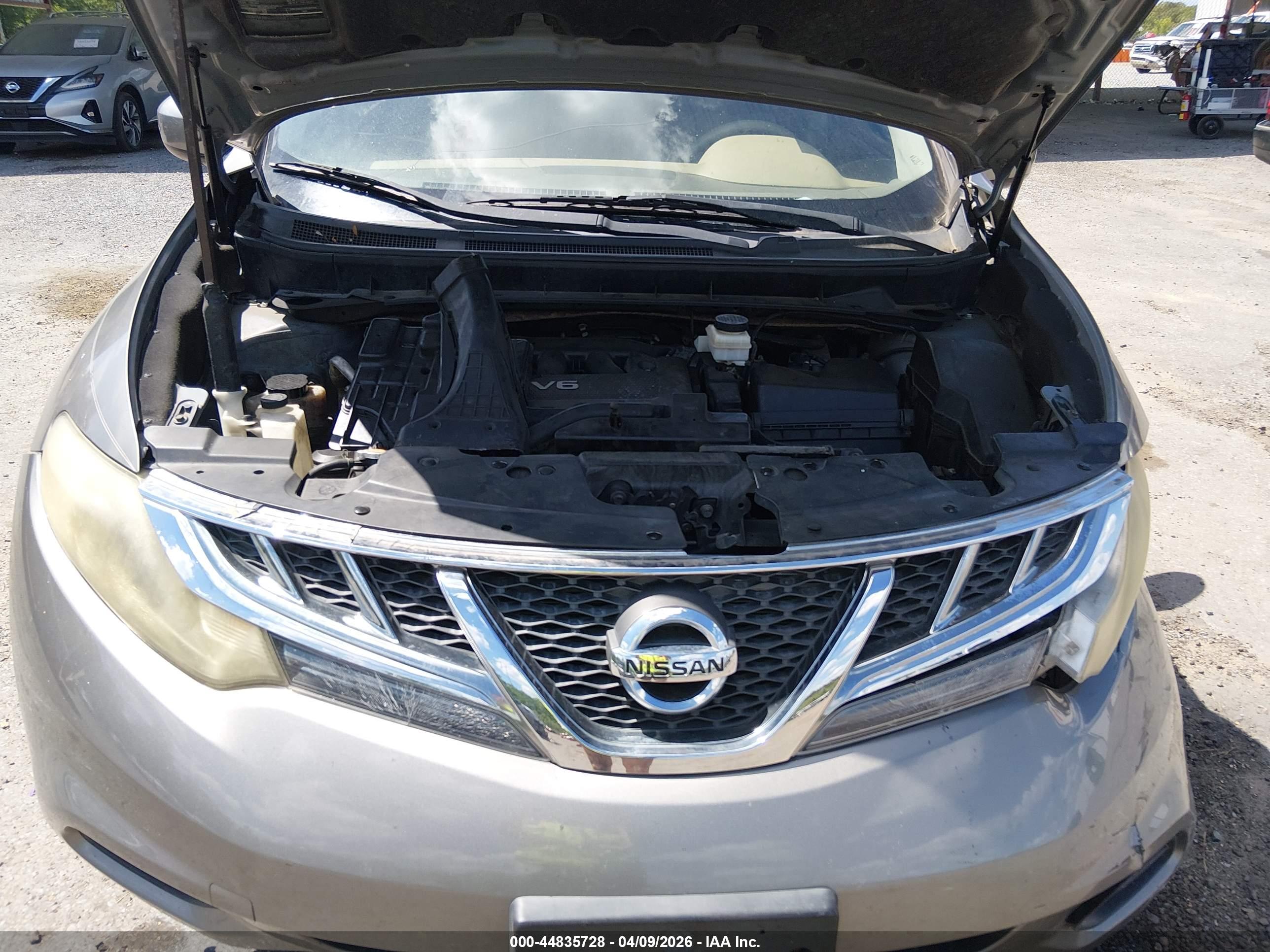 NISSAN MURANO image 10