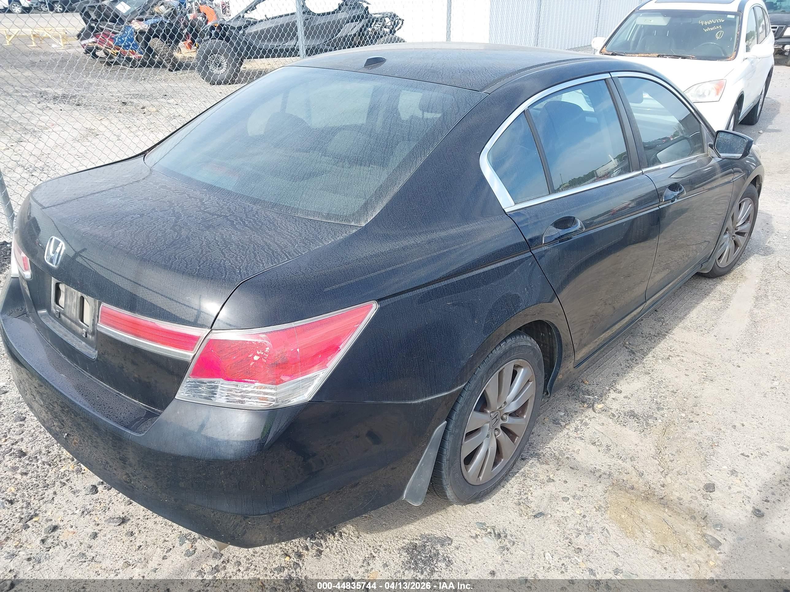 HONDA ACCORD image 4