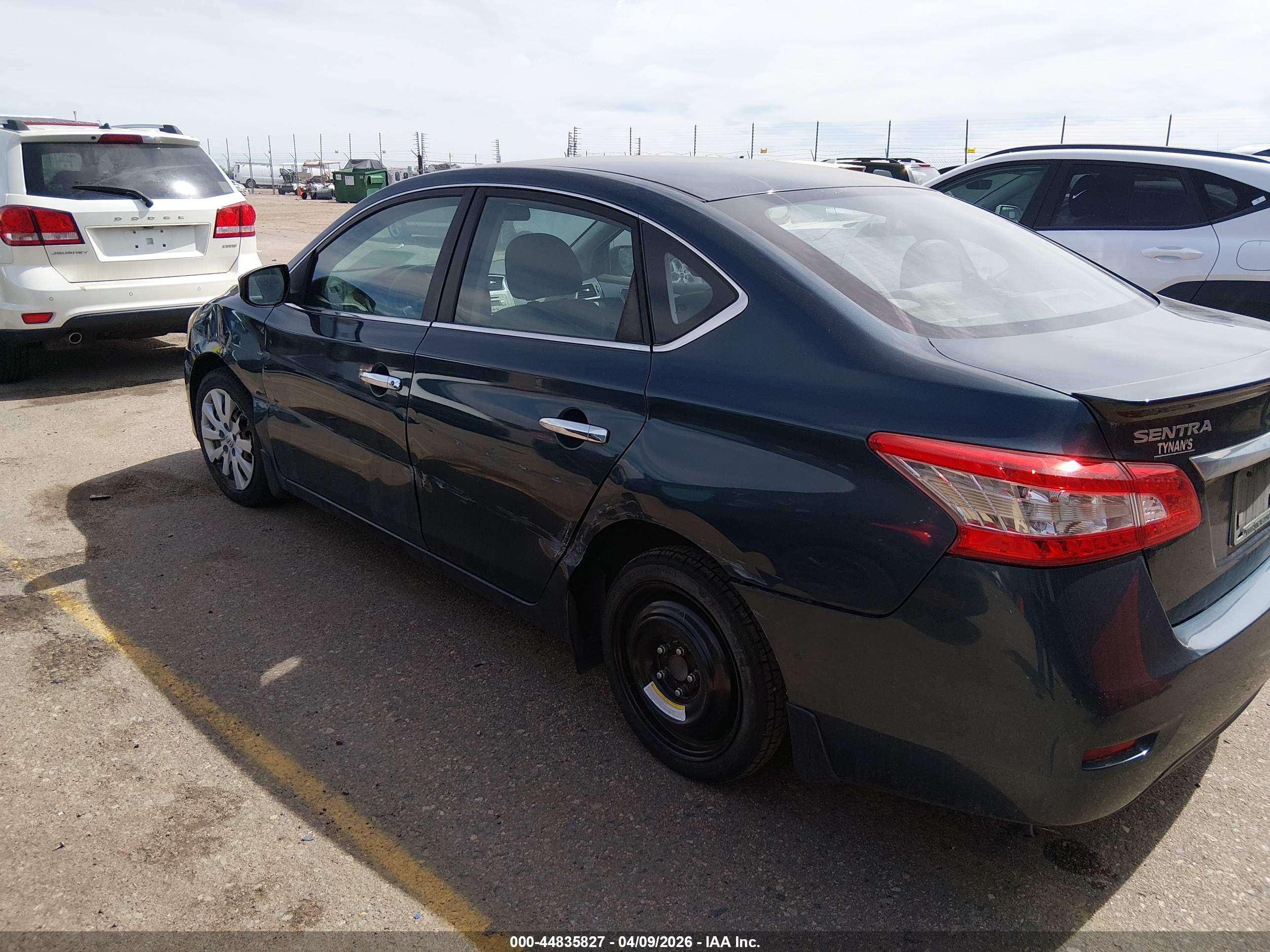 NISSAN SENTRA image 6
