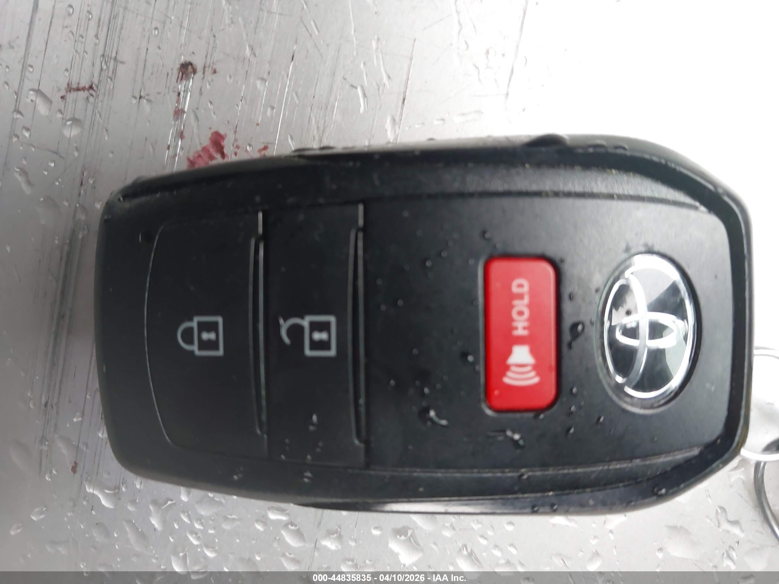 TOYOTA TACOMA image 11