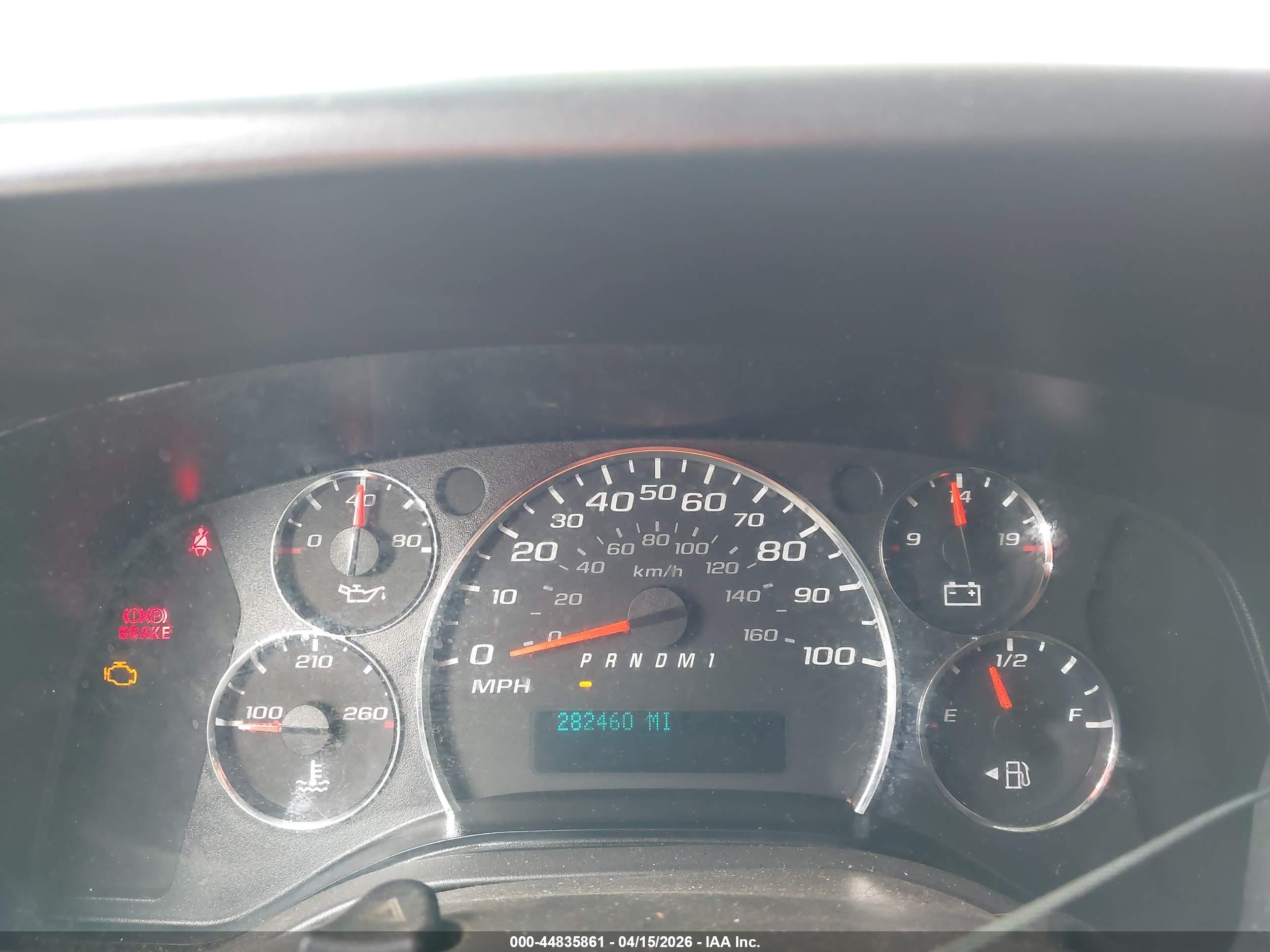 CHEVROLET EXPRESS image 7