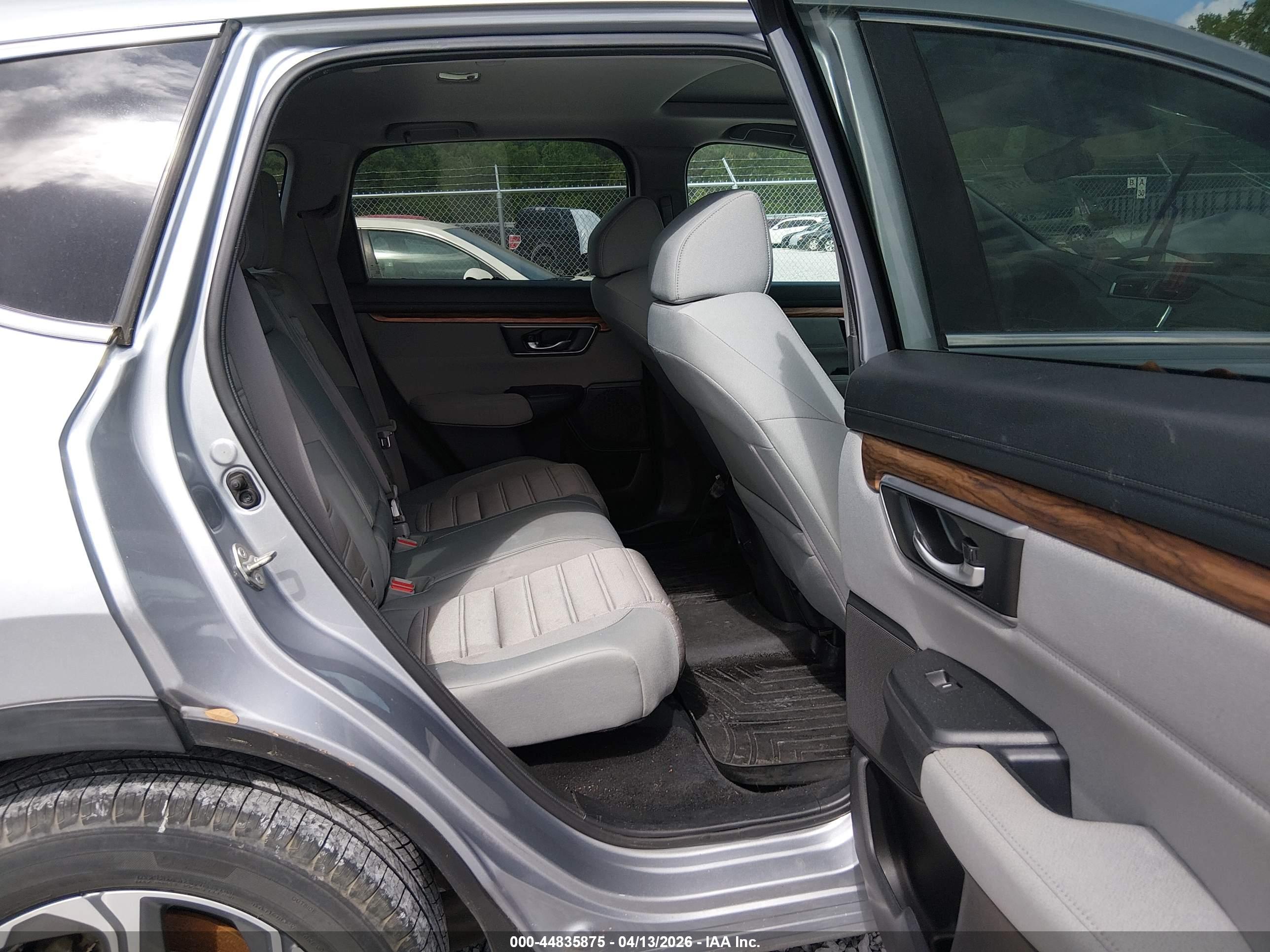 HONDA CR-V image 8