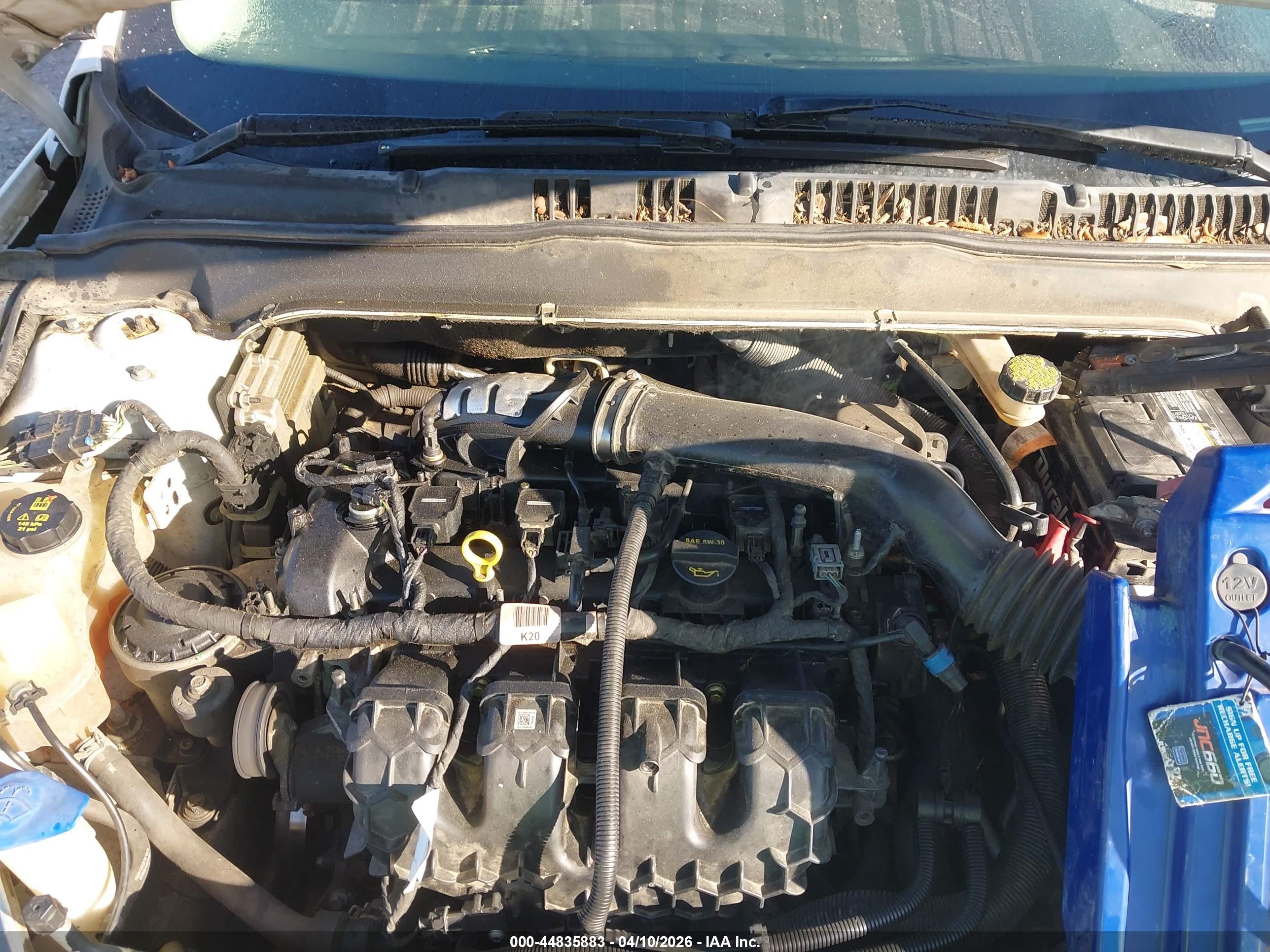 FORD FUSION image 10