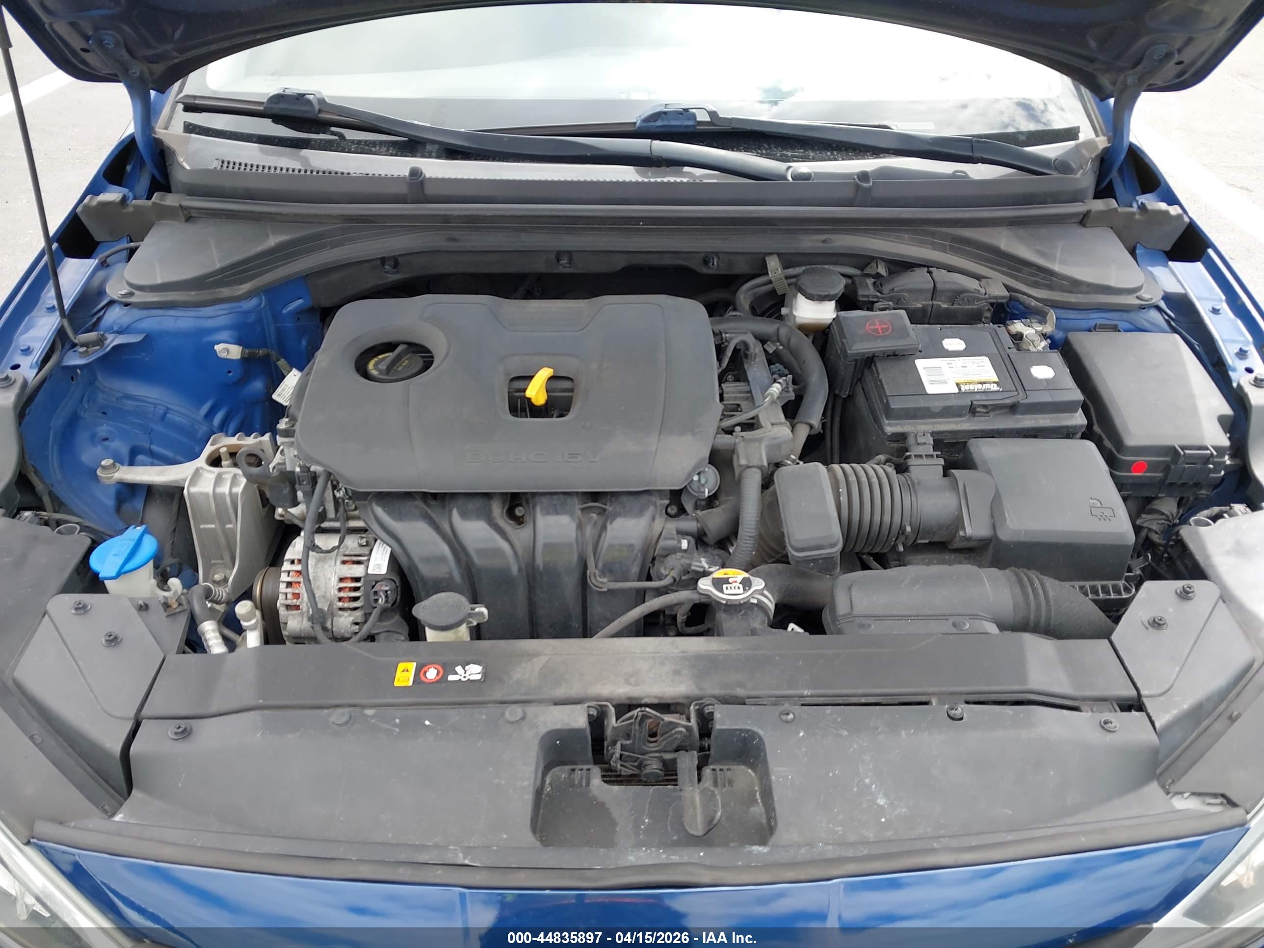 HYUNDAI ELANTRA image 10