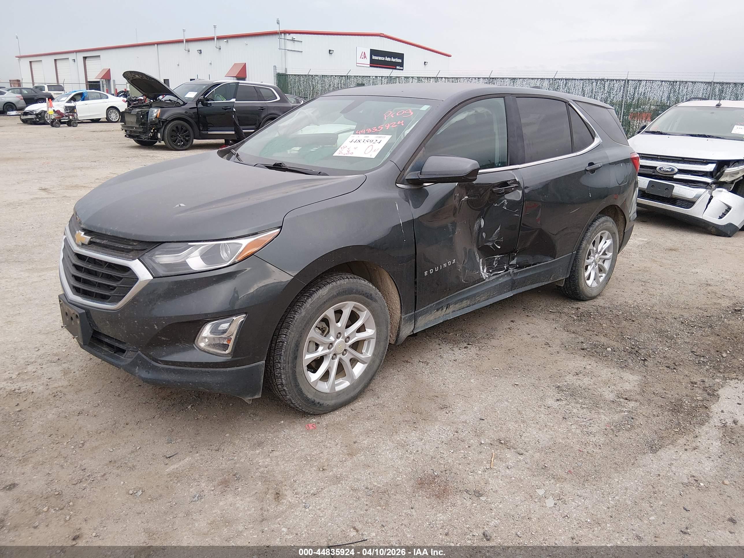 CHEVROLET EQUINOX image 2