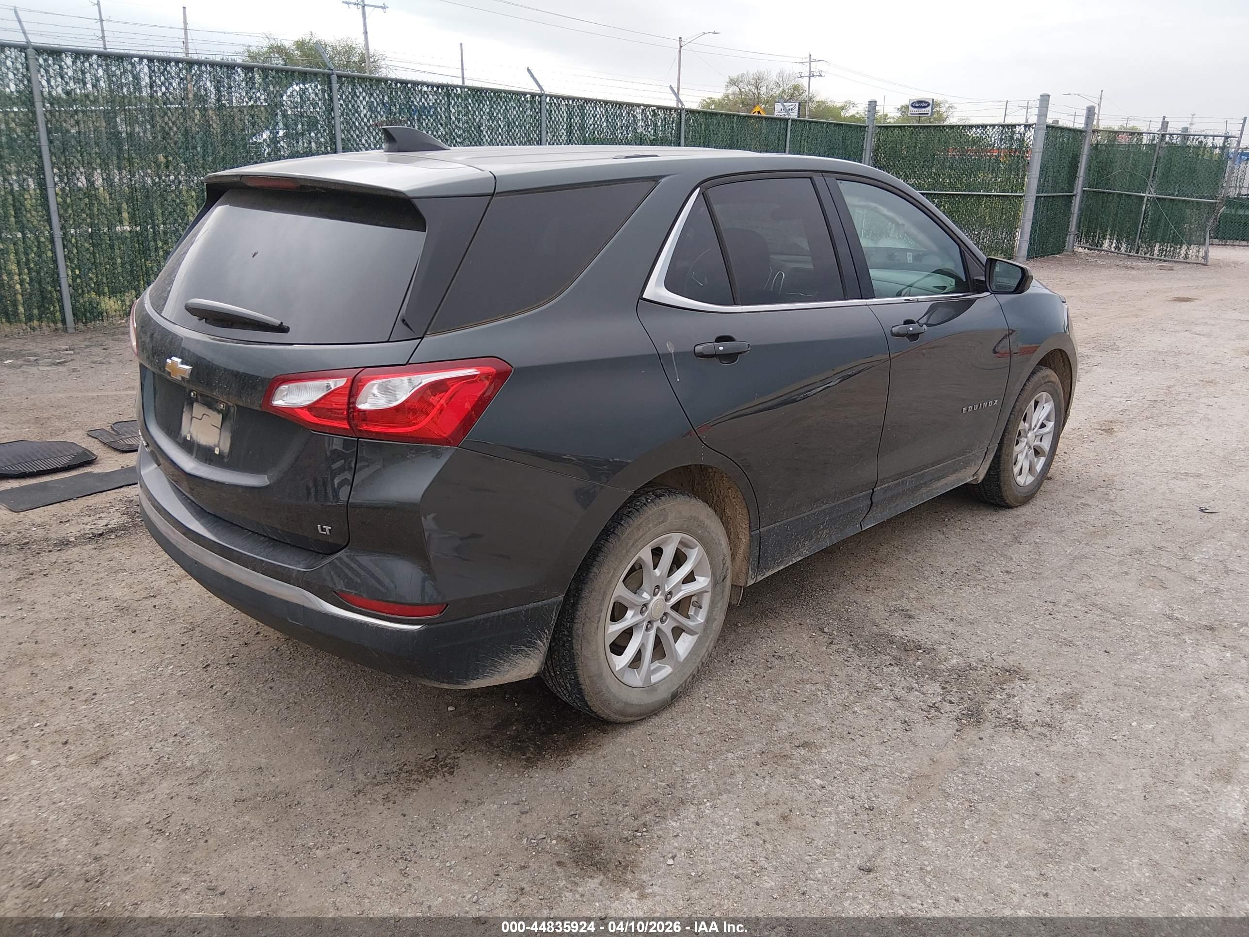 CHEVROLET EQUINOX image 4