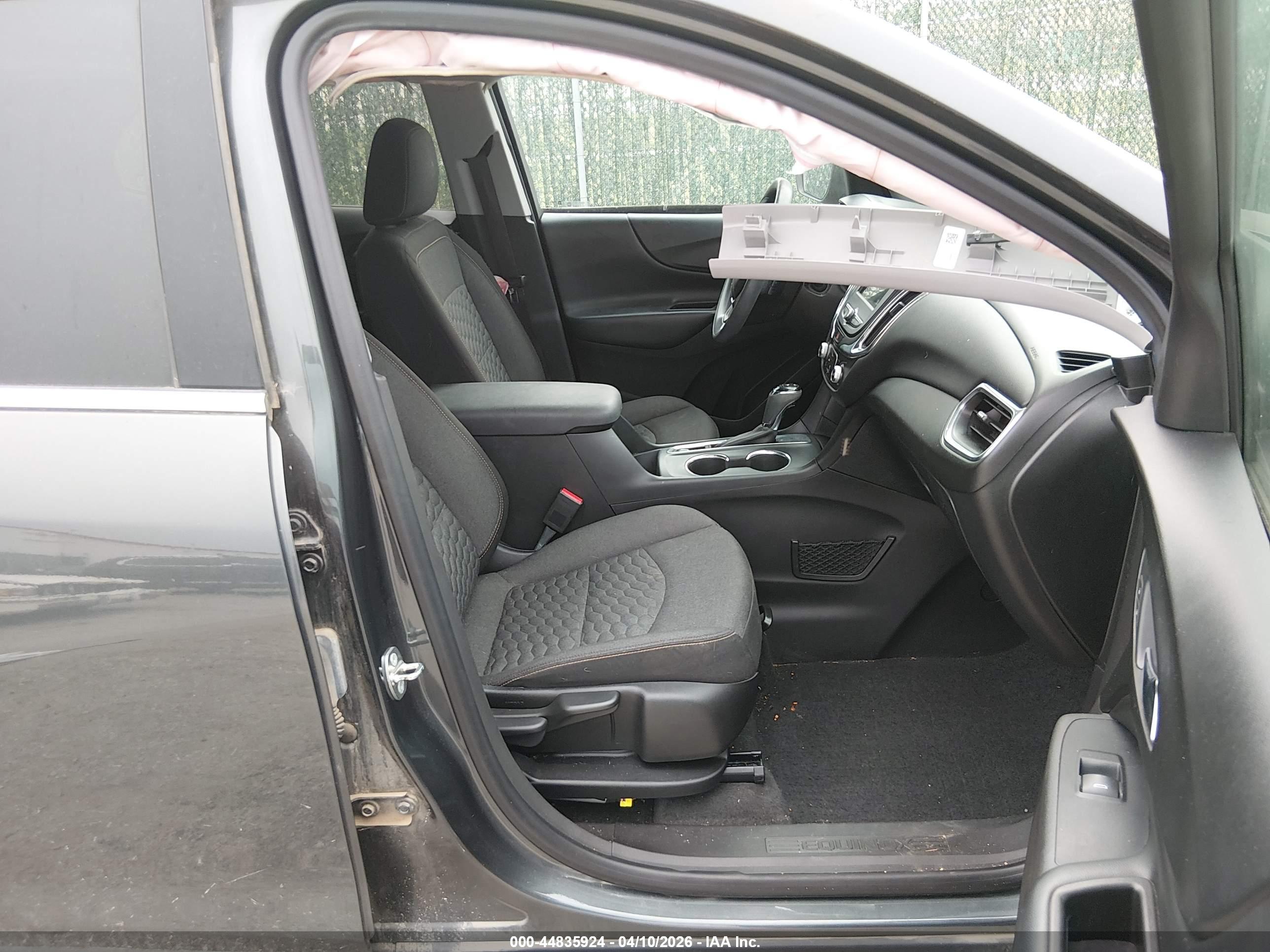 CHEVROLET EQUINOX image 5