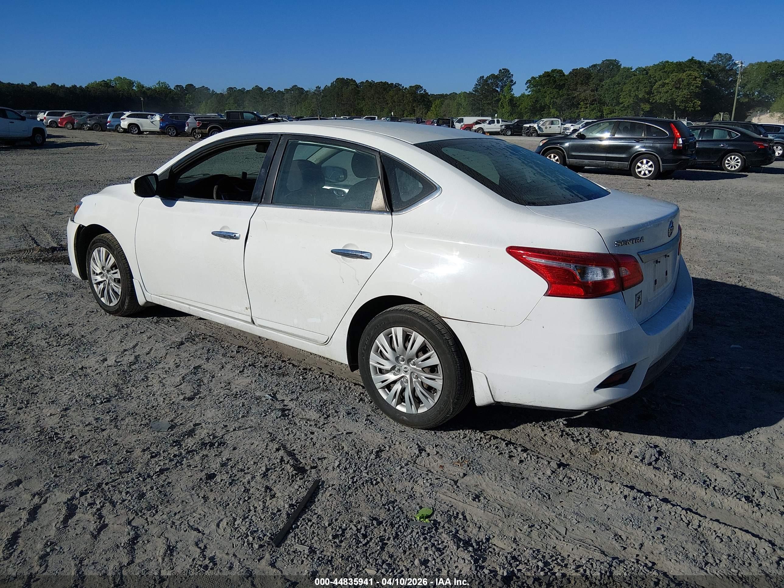 NISSAN SENTRA image 3
