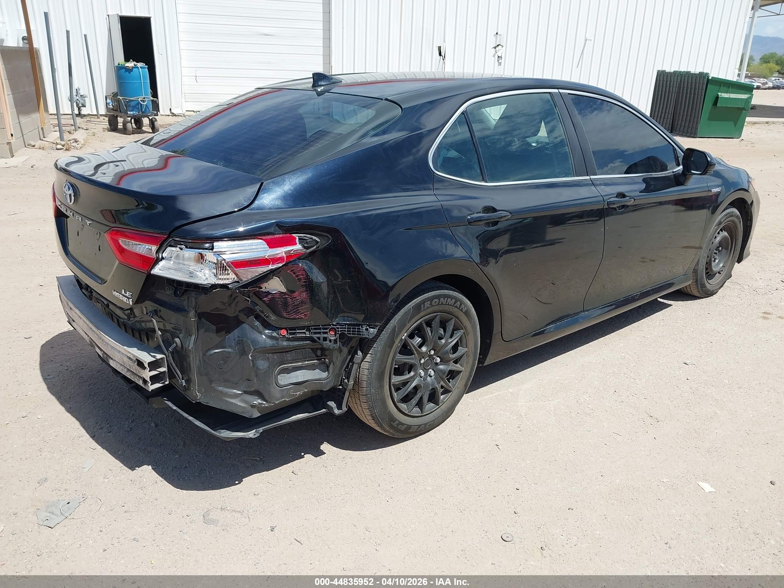 TOYOTA CAMRY image 4
