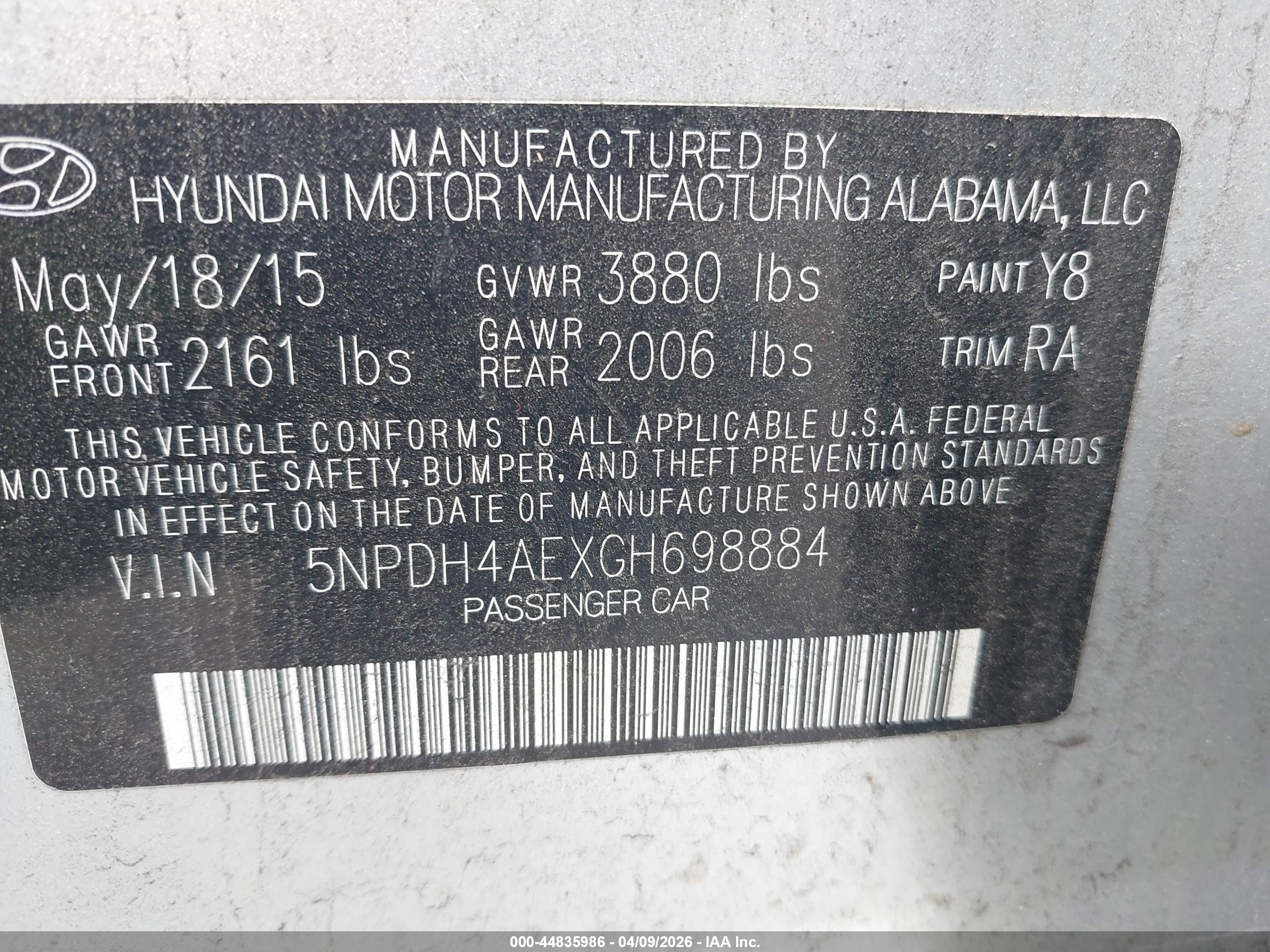 HYUNDAI ELANTRA image 9