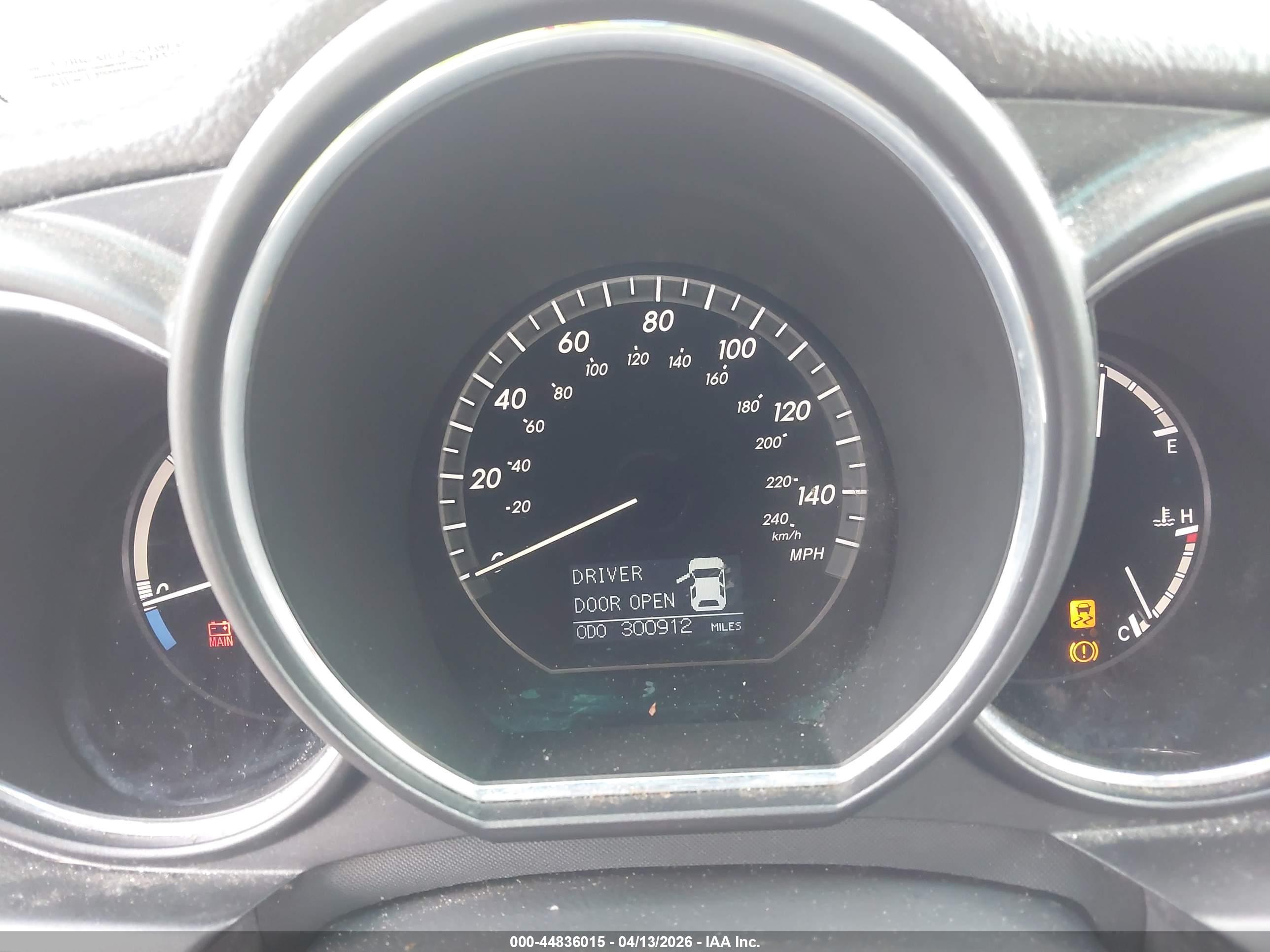 LEXUS RX image 7