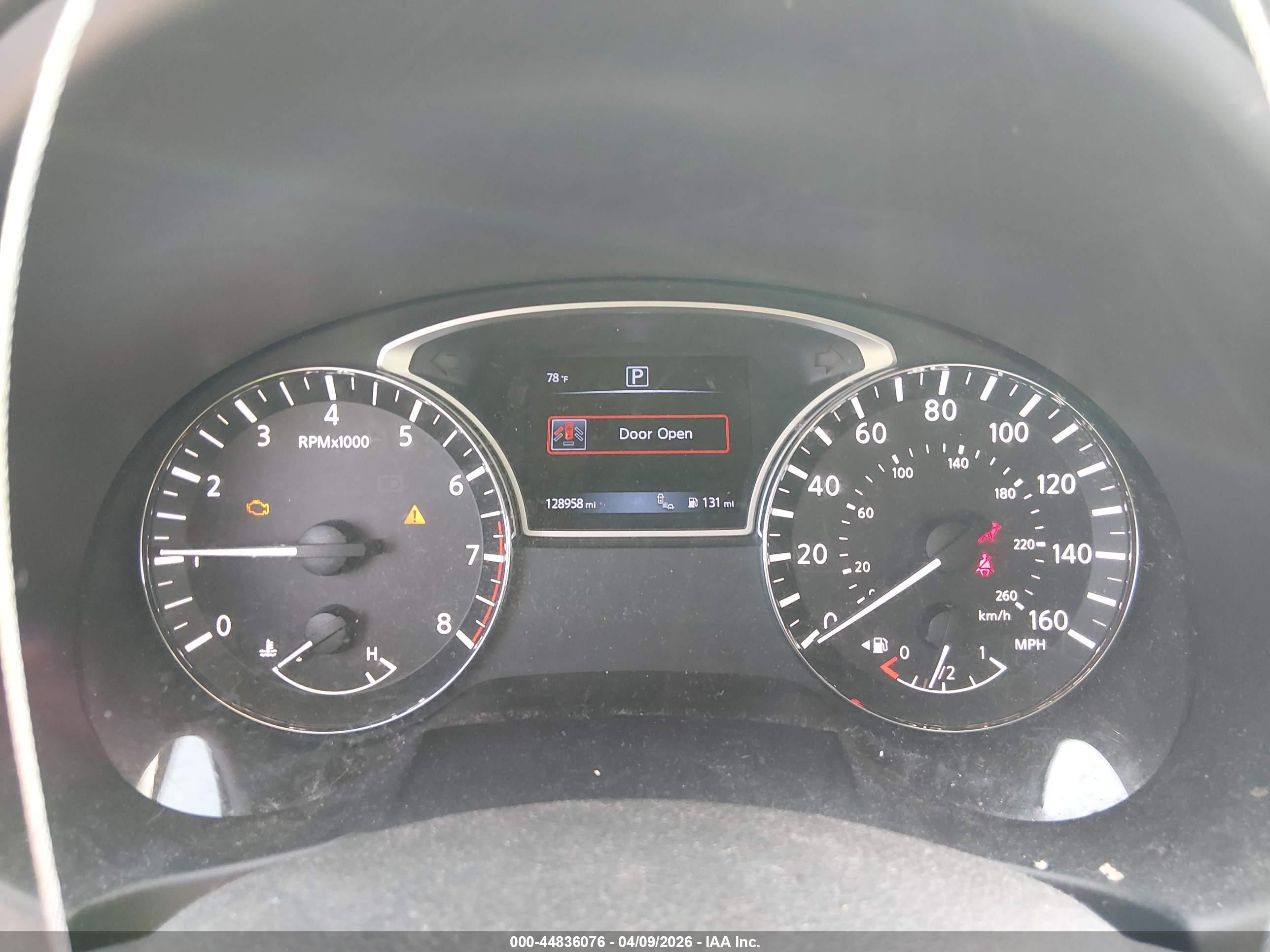 NISSAN ALTIMA image 7