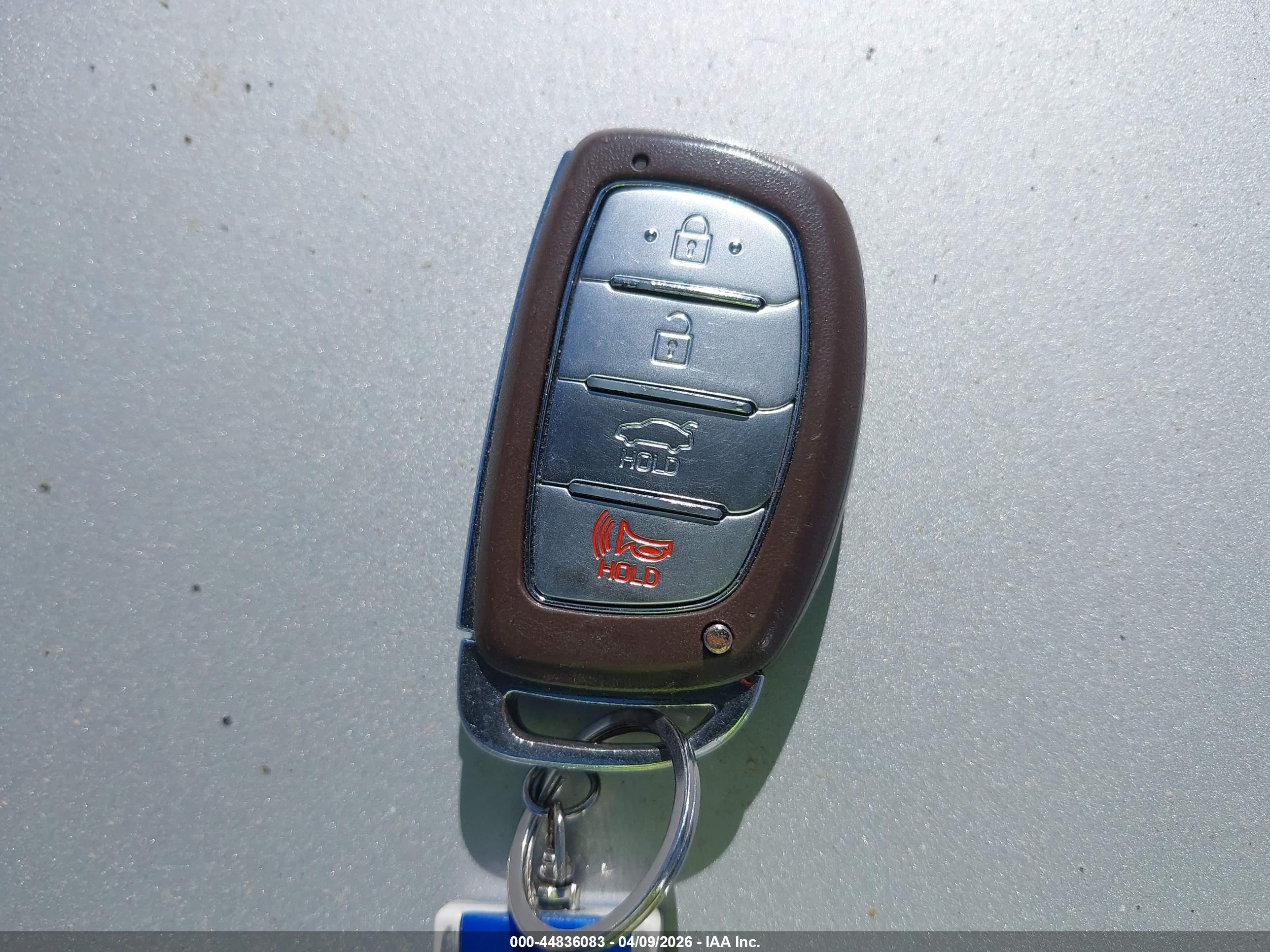 HYUNDAI SONATA image 11