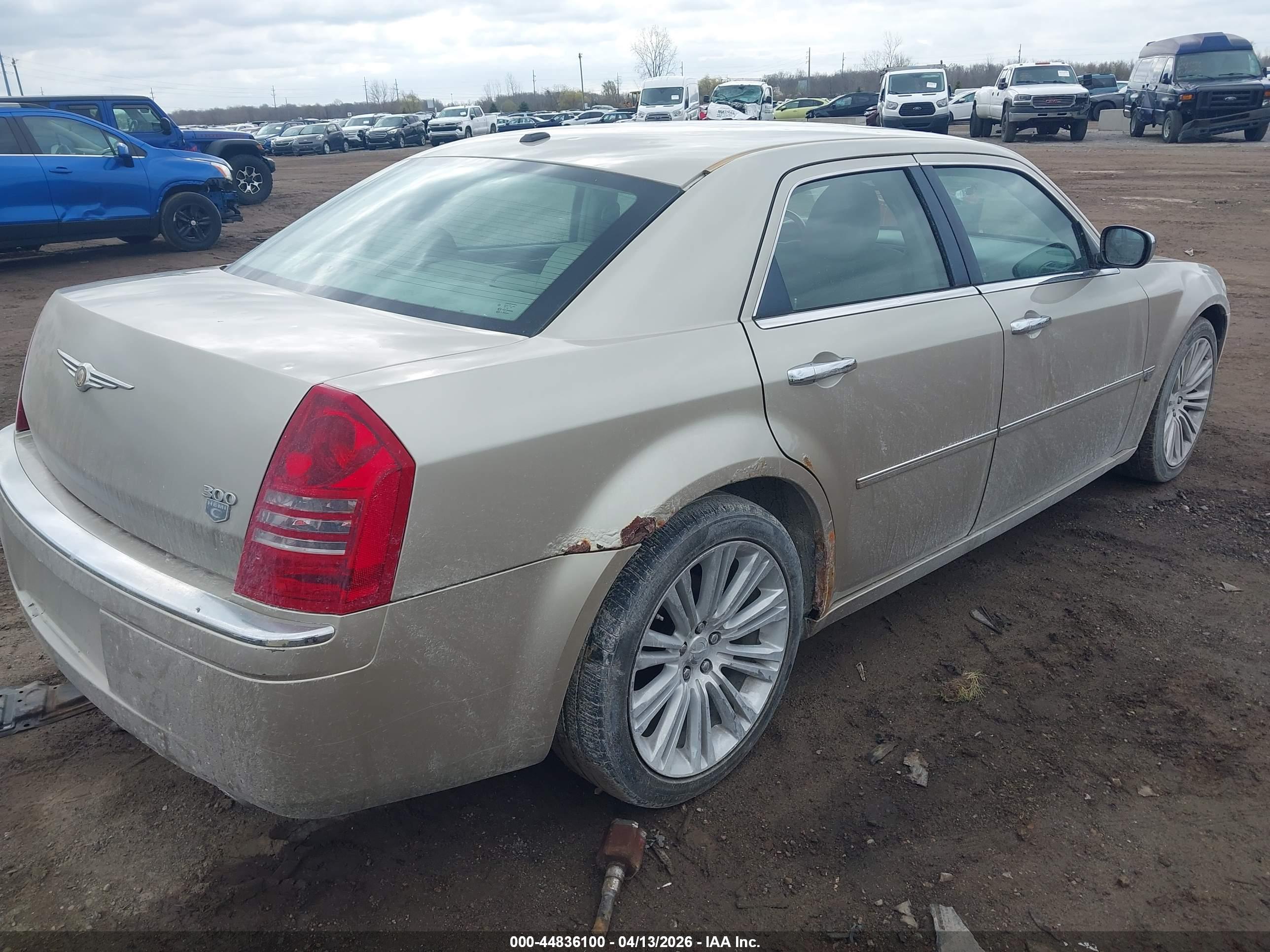 CHRYSLER 300C image 4