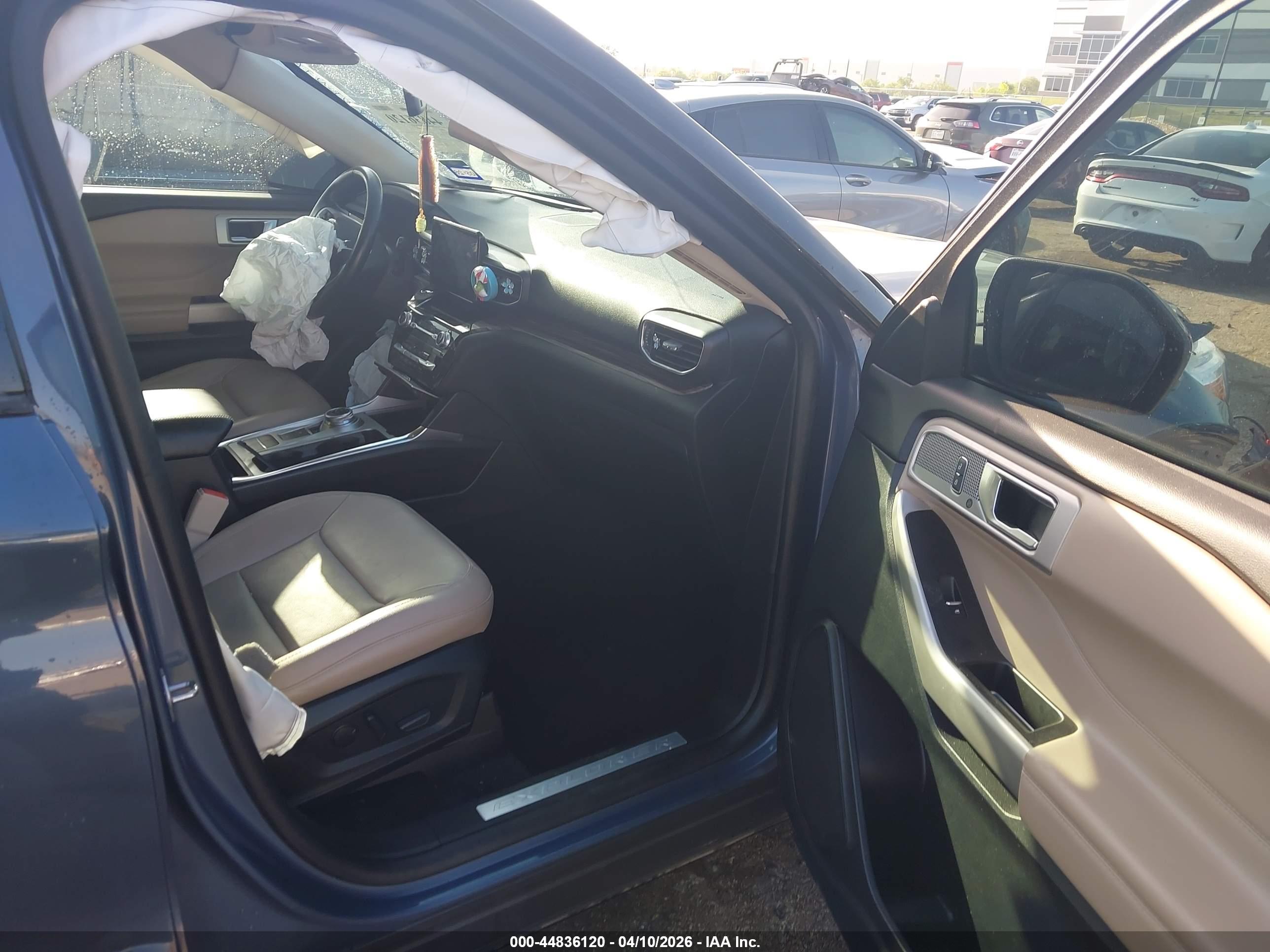 FORD EXPLORER image 5