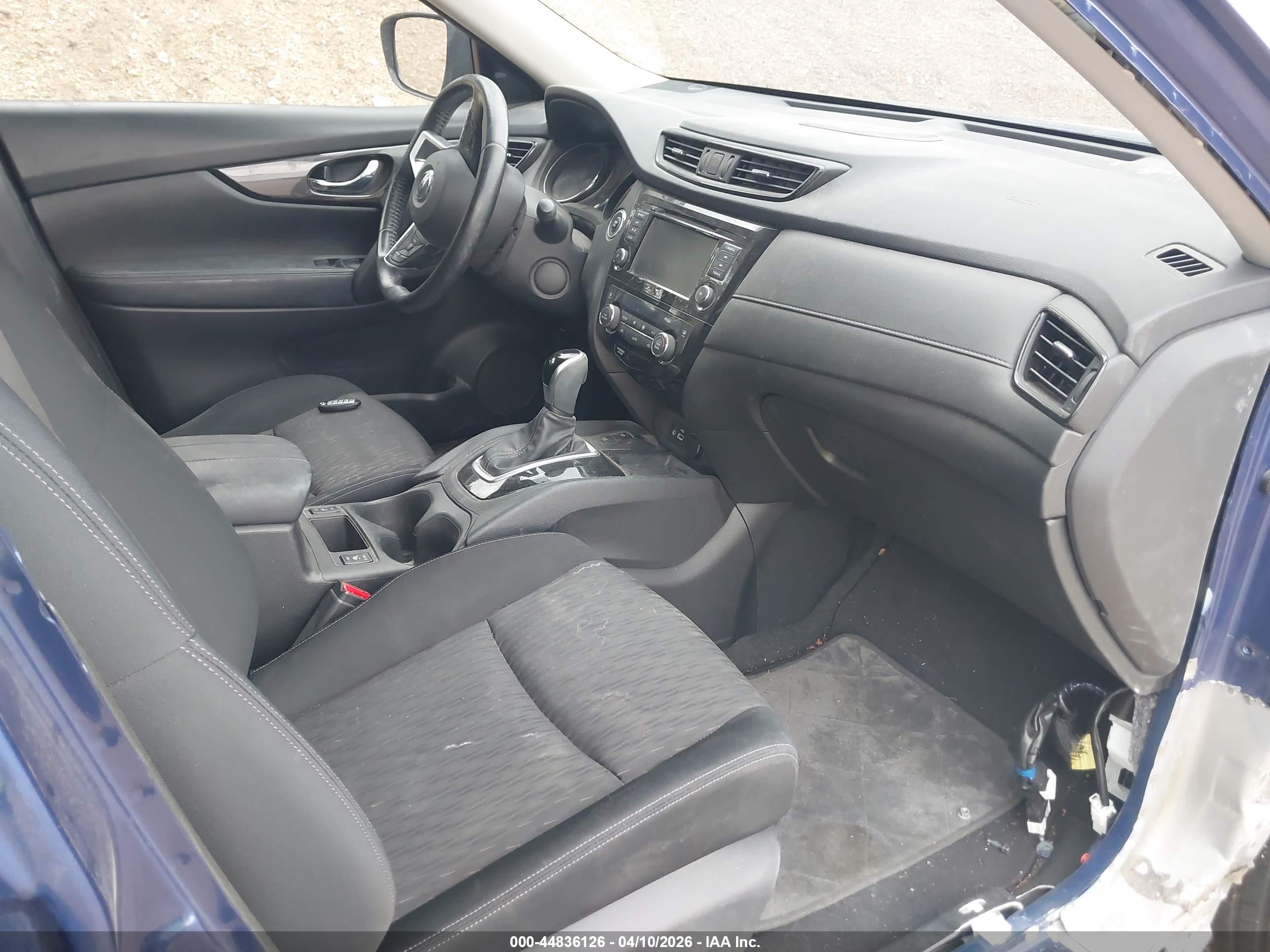 NISSAN ROGUE image 5