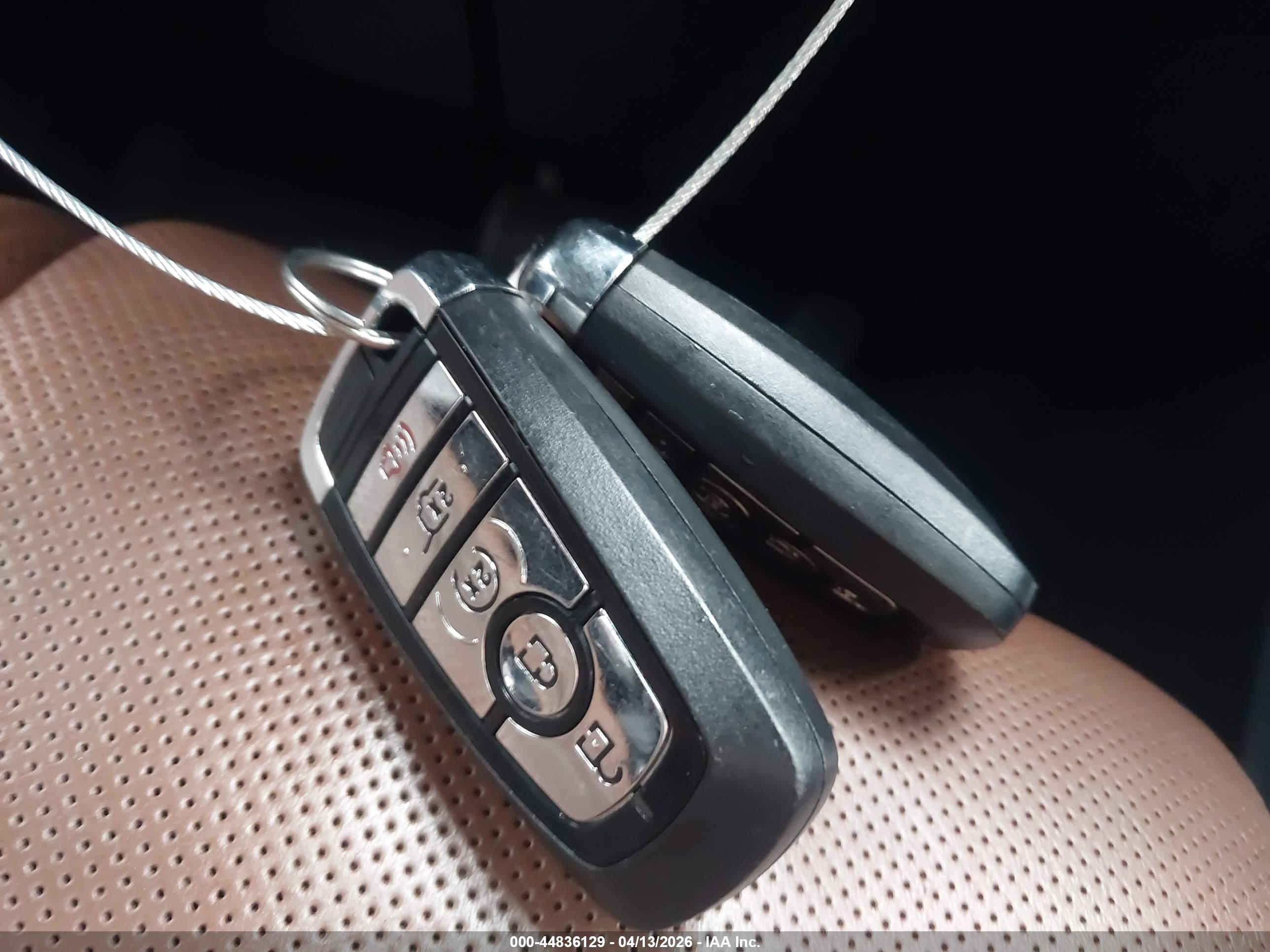 LINCOLN AVIATOR image 11