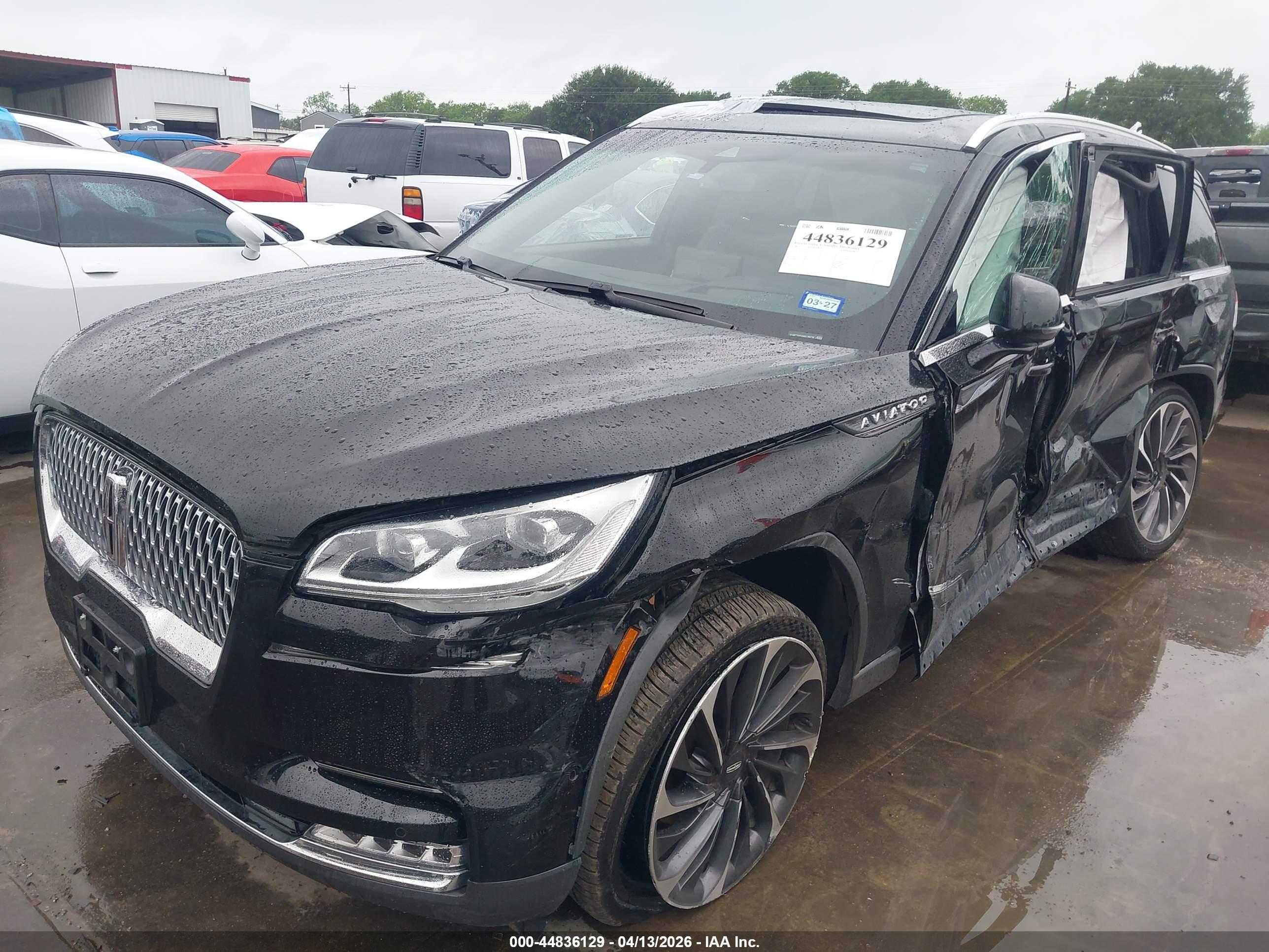 LINCOLN AVIATOR image 2