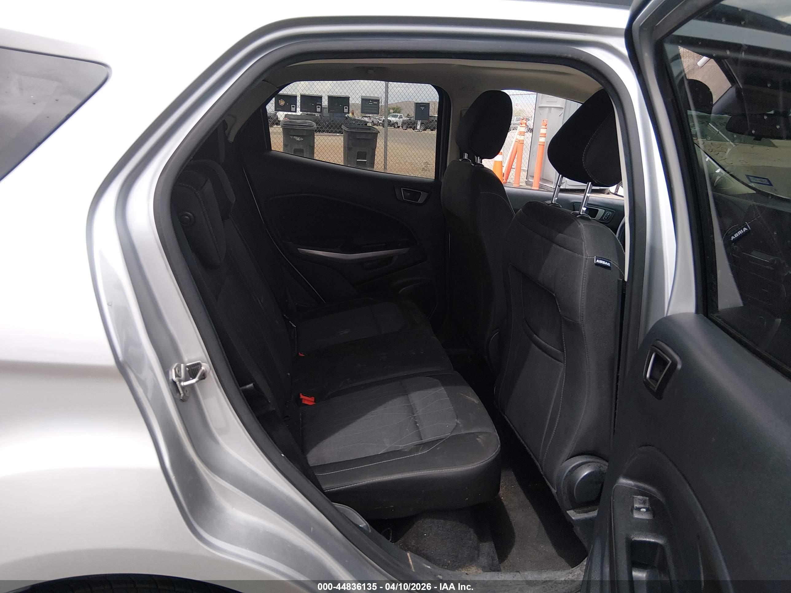 FORD ECOSPORT image 8