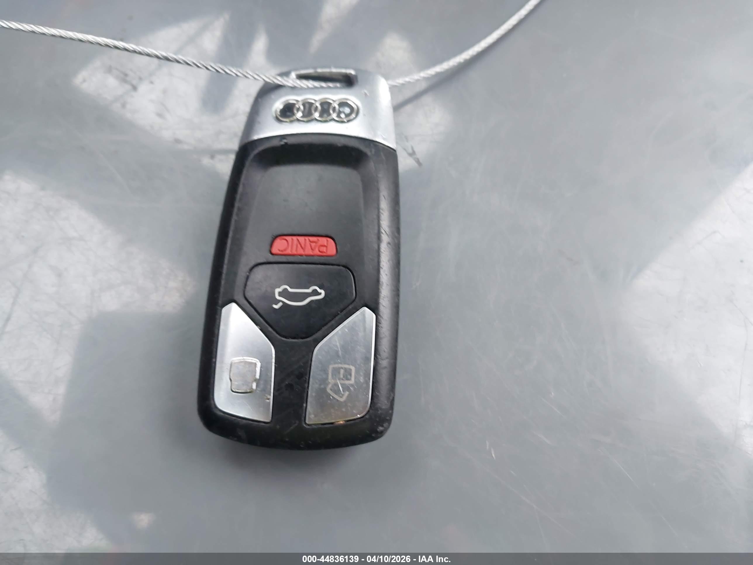 AUDI Q7 image 11