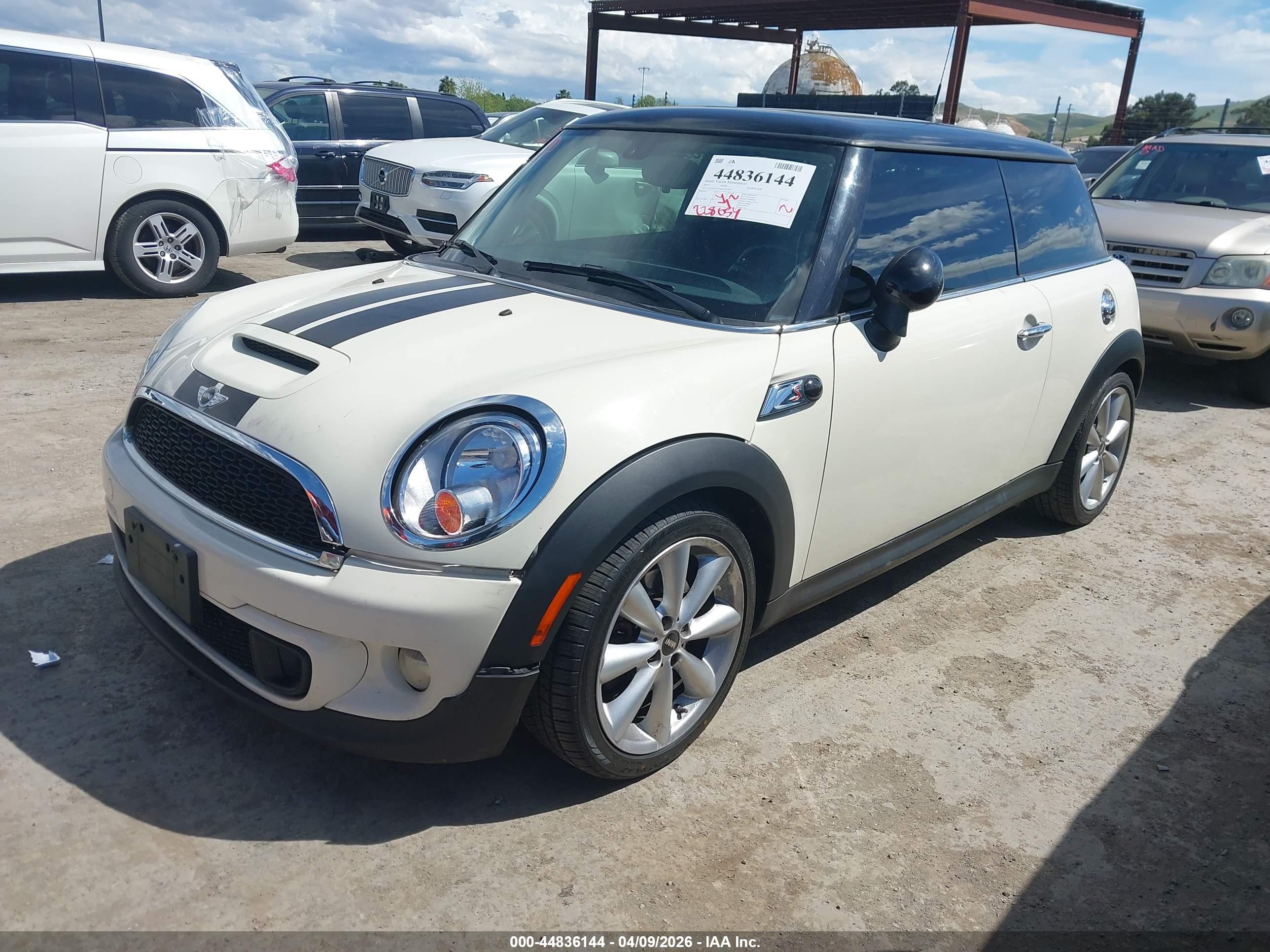 MINI HARDTOP image 2