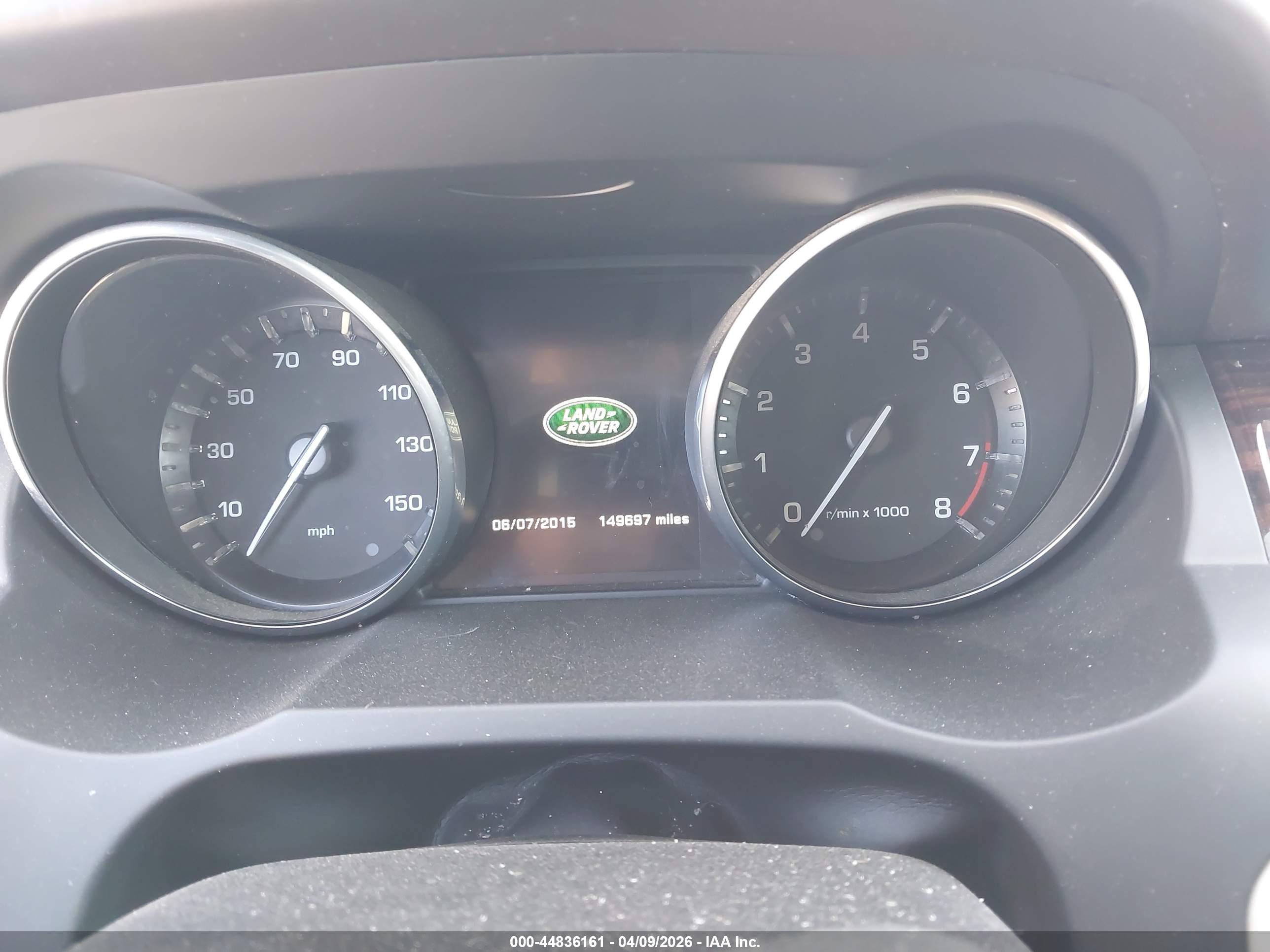 LAND ROVER image 7