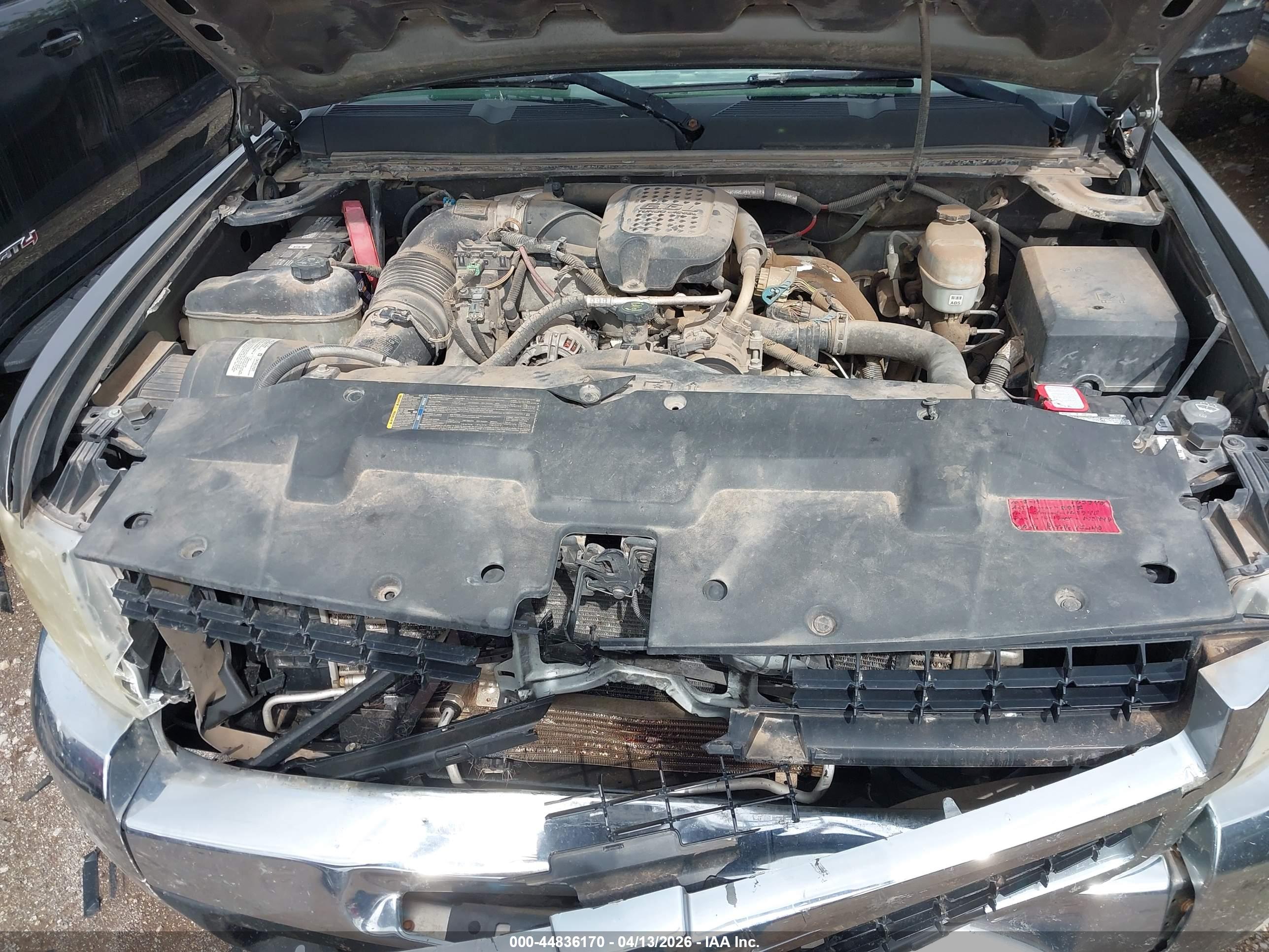 CHEVROLET SILVERADO image 10