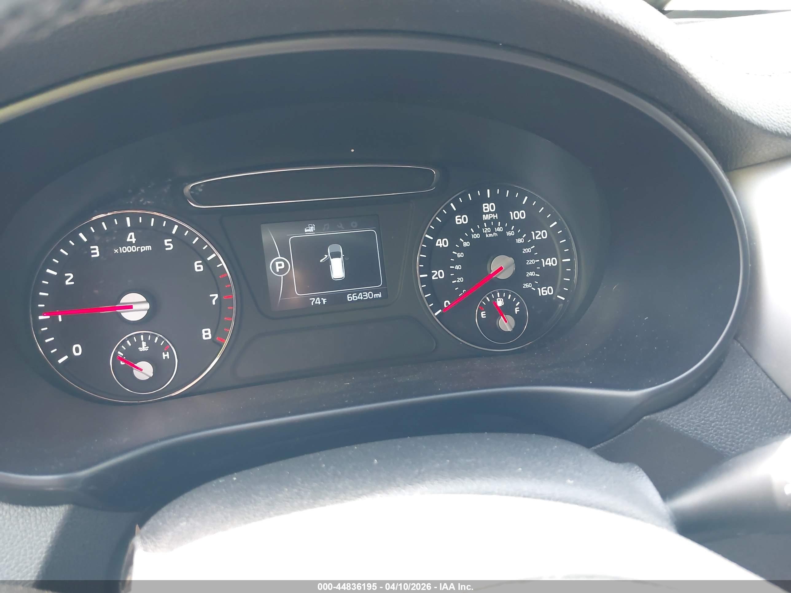 KIA SORENTO image 7