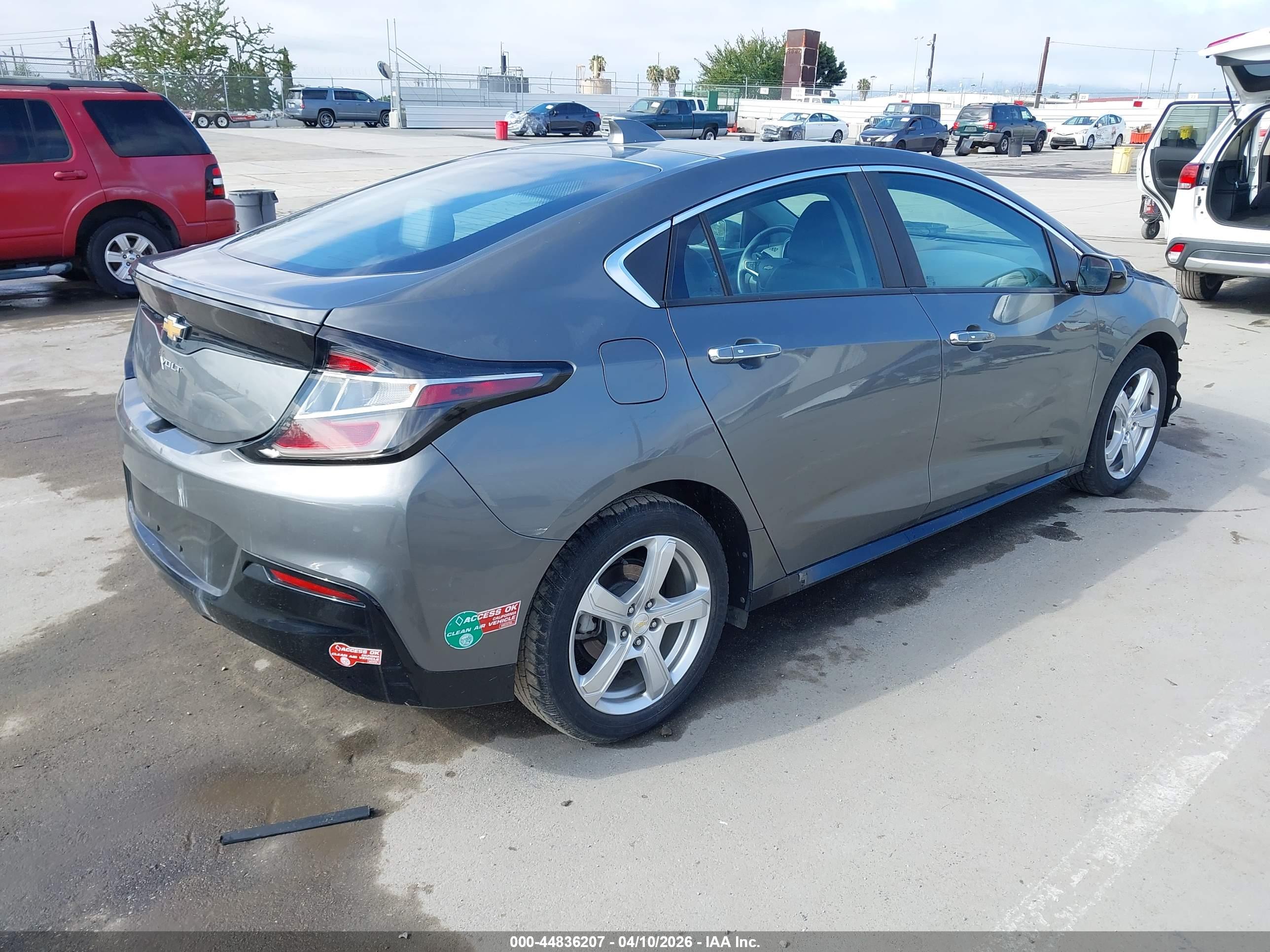 CHEVROLET VOLT image 4