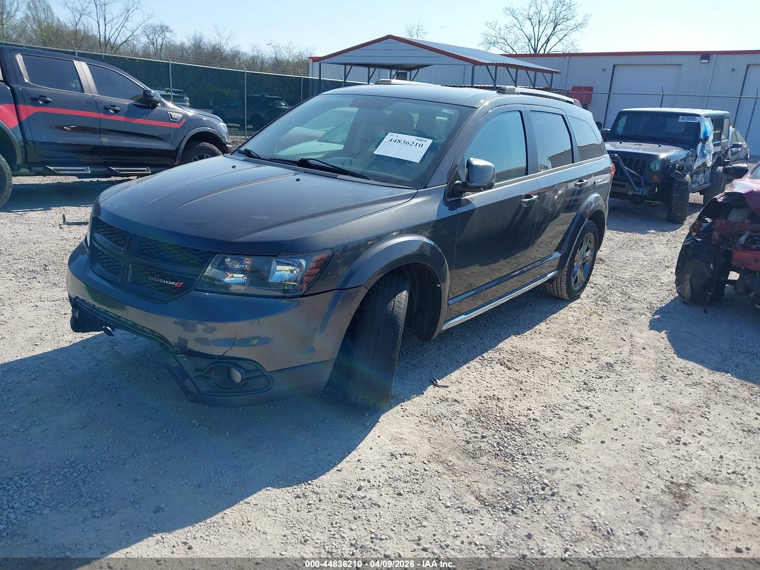 DODGE JOURNEY image 2