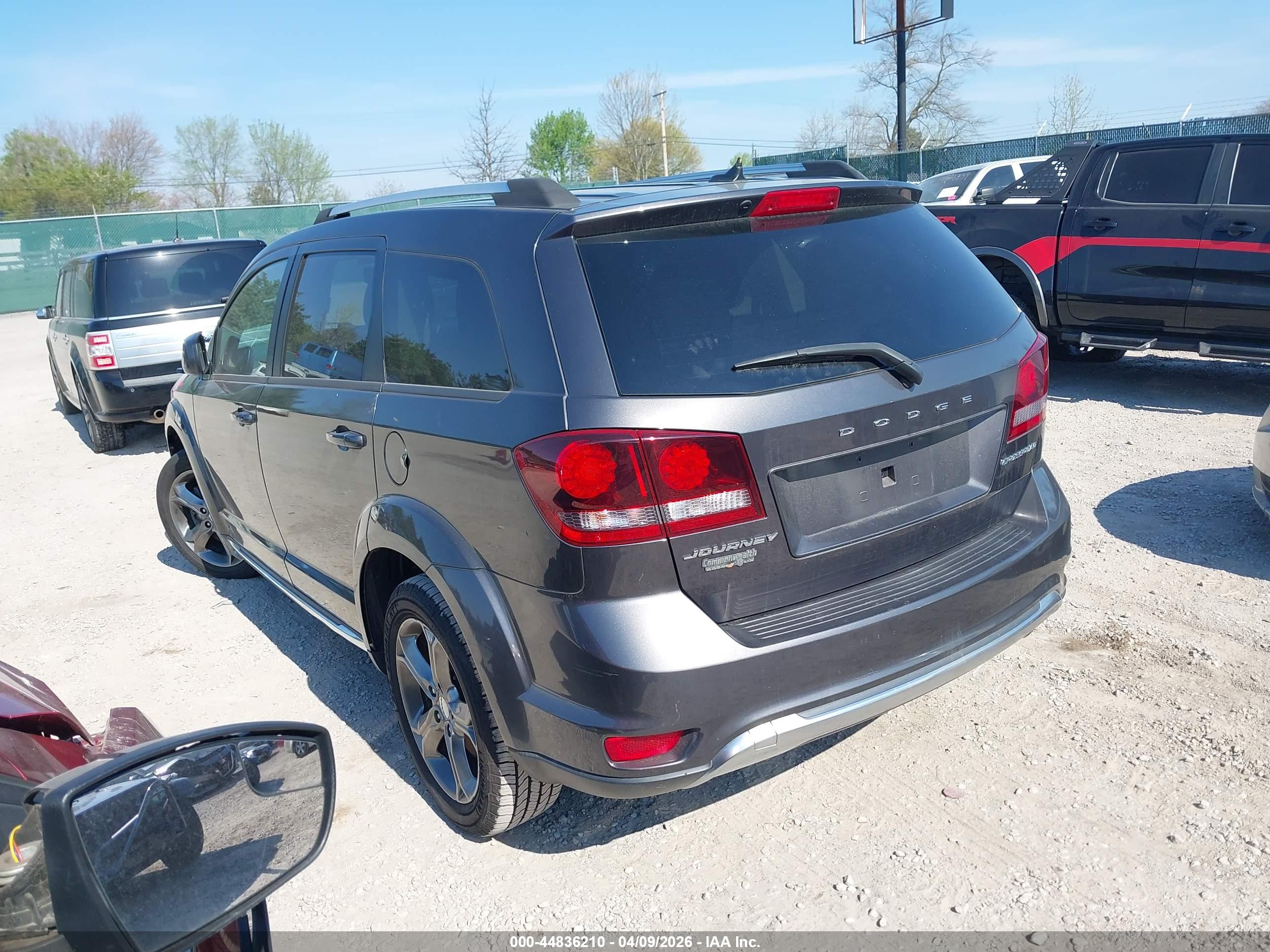 DODGE JOURNEY image 3