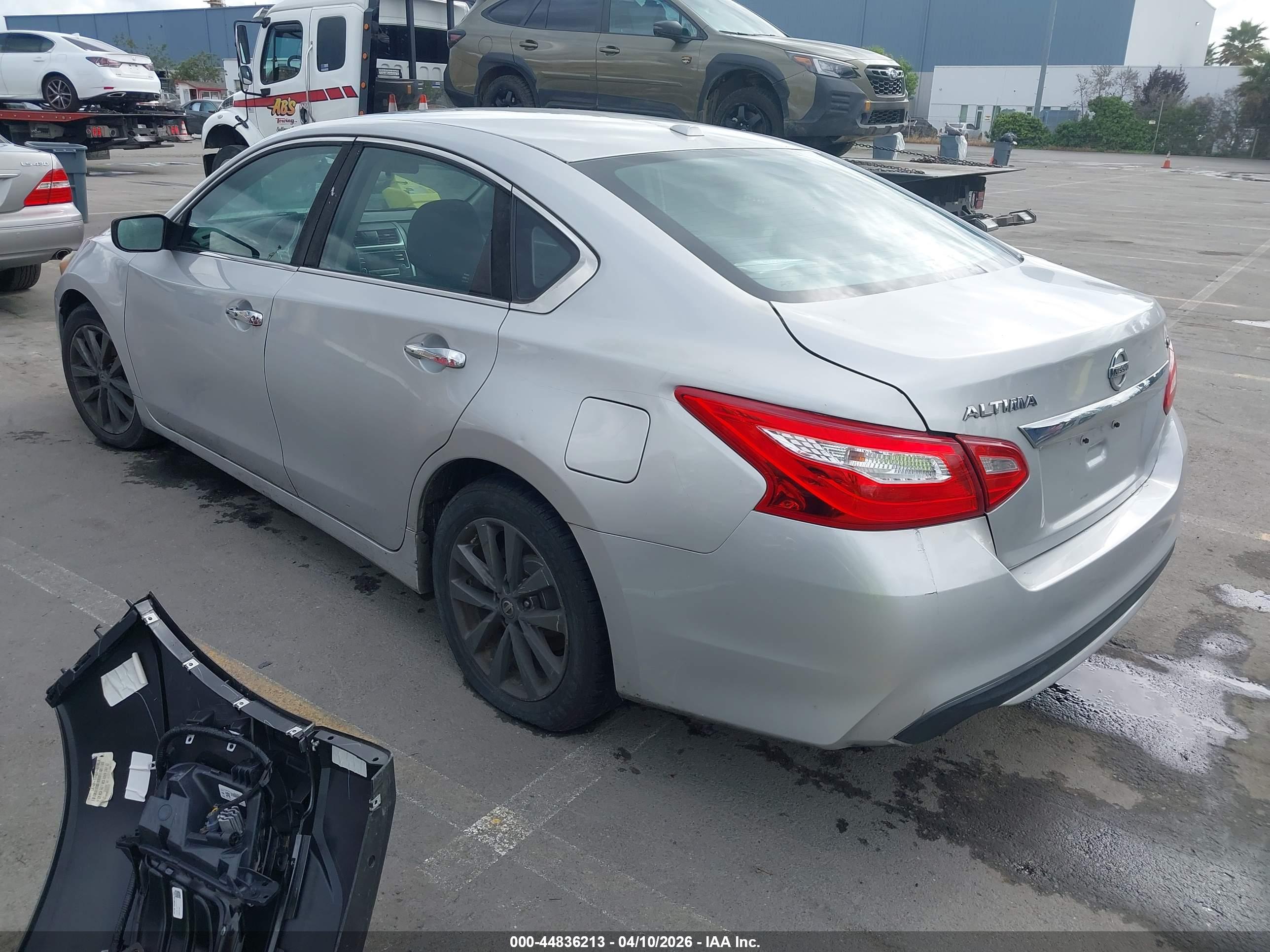 NISSAN ALTIMA image 3