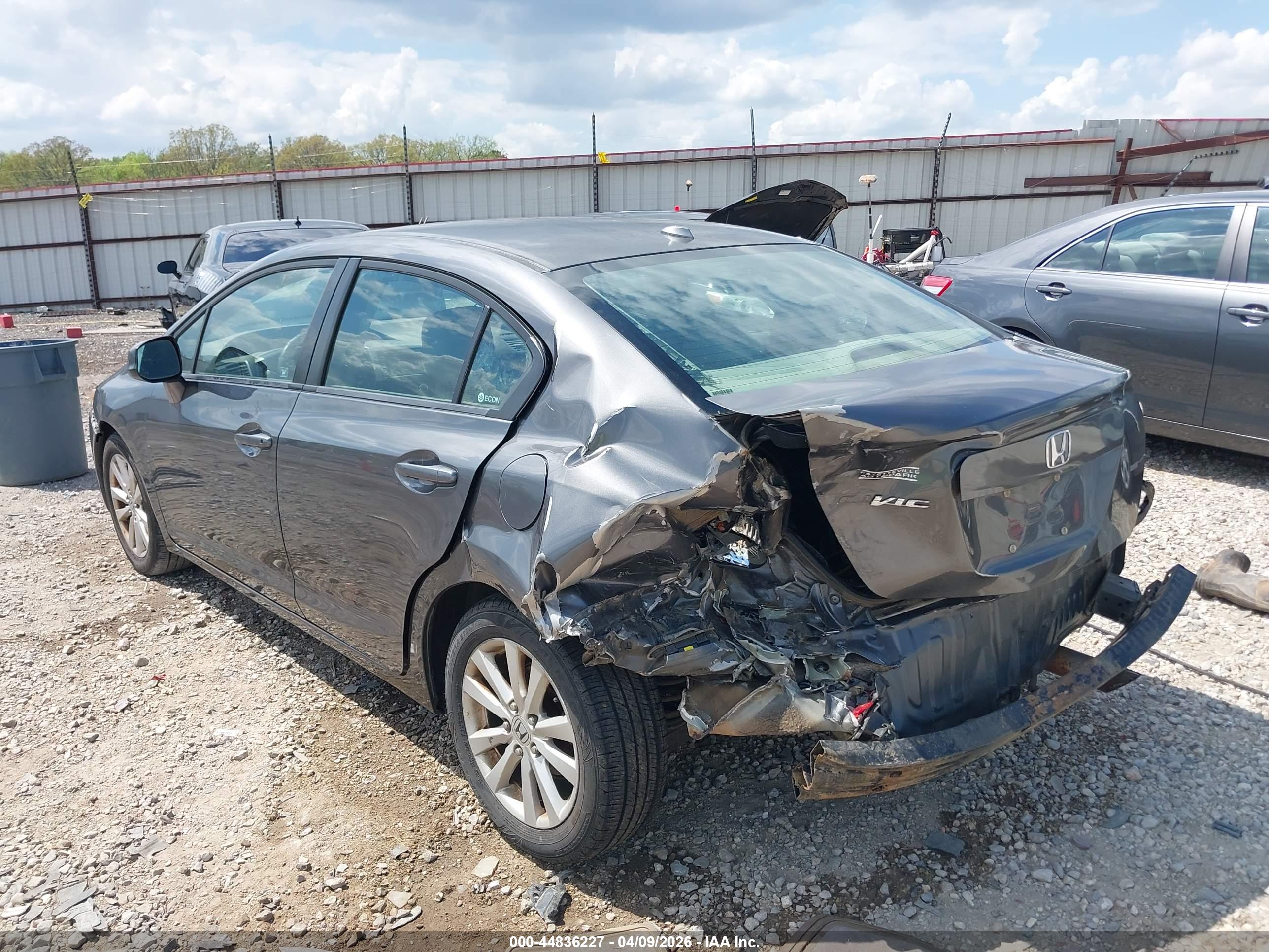 HONDA CIVIC image 6