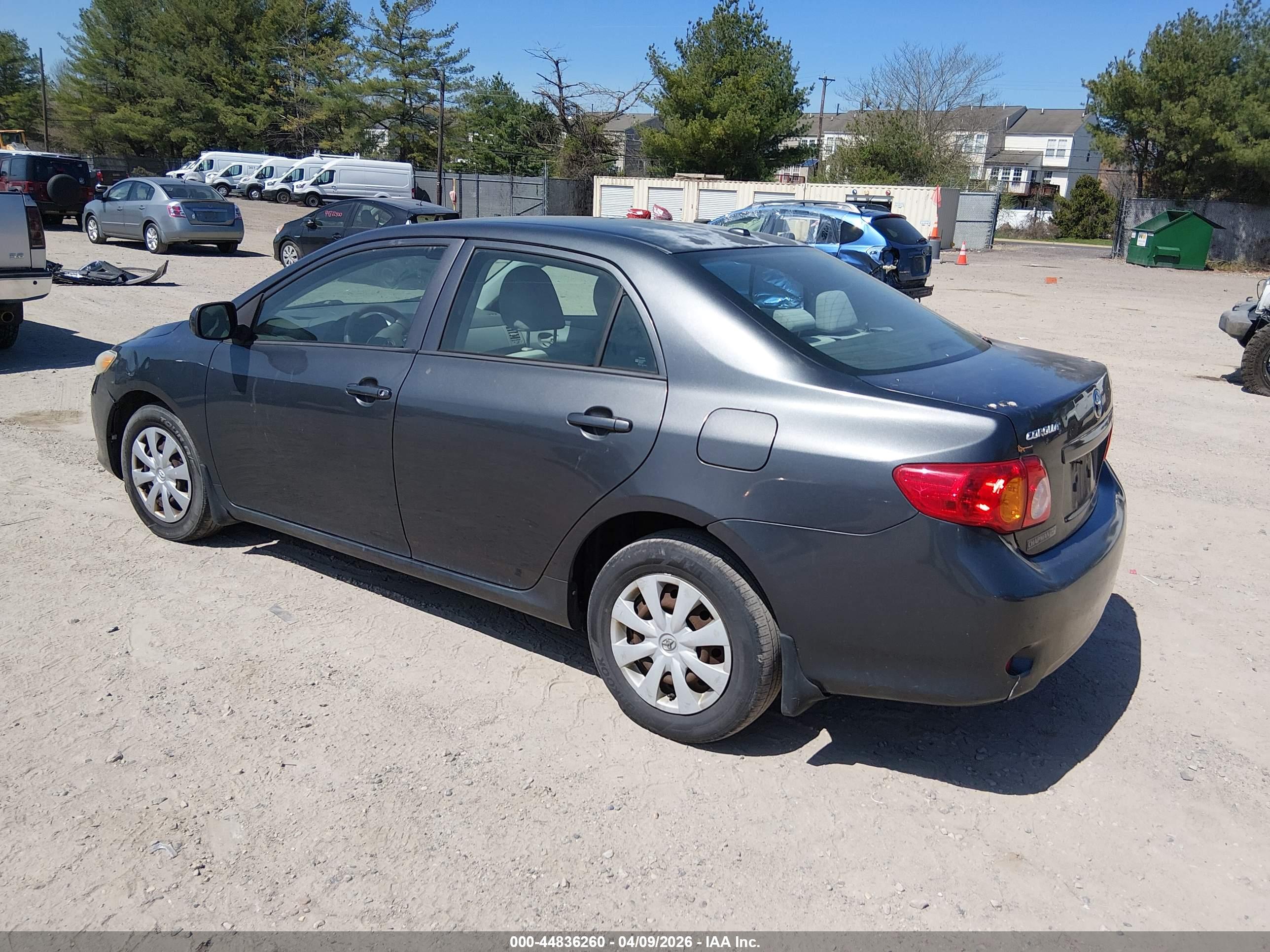 TOYOTA COROLLA image 3