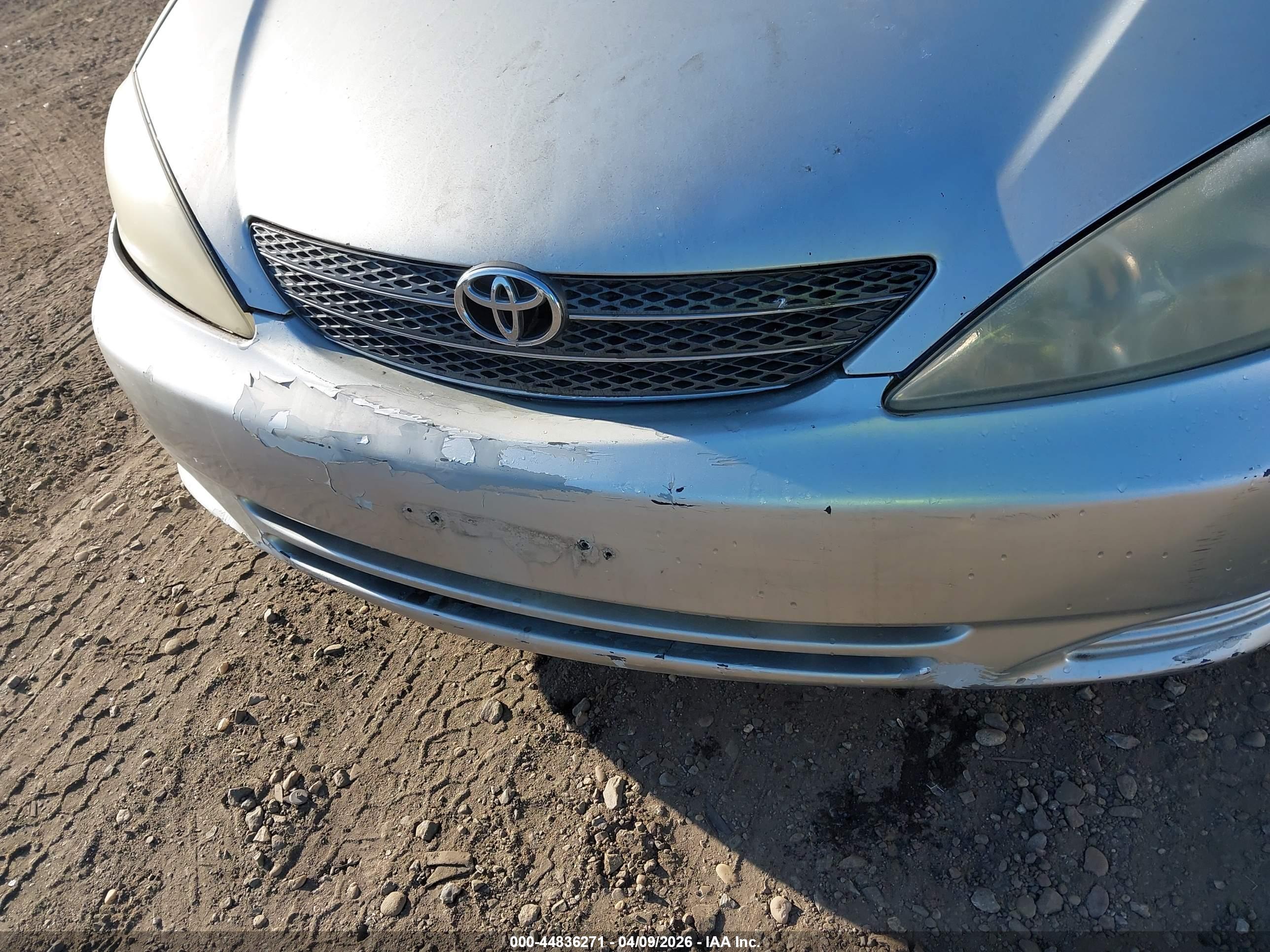 TOYOTA CAMRY image 6