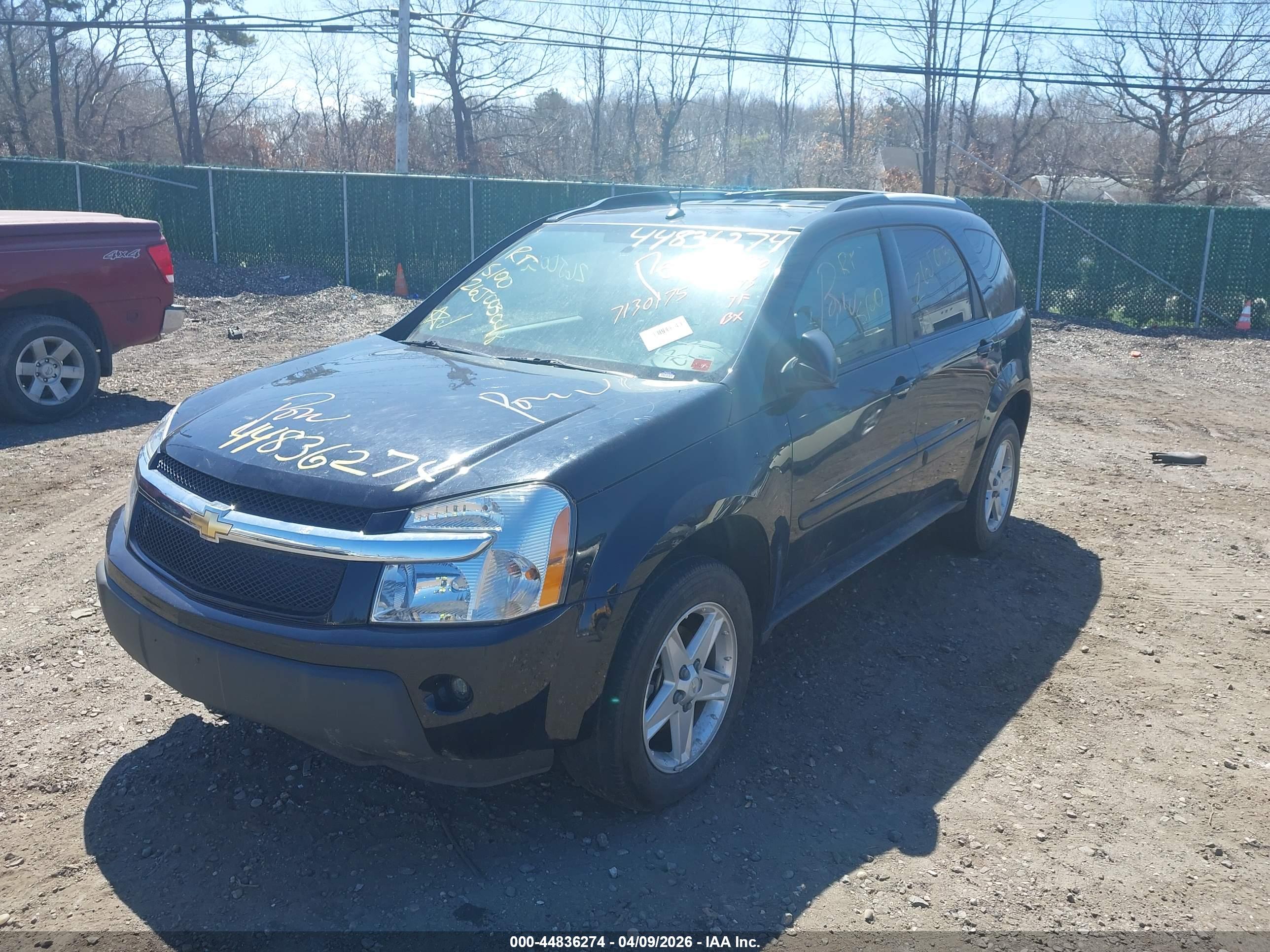 CHEVROLET EQUINOX image 2