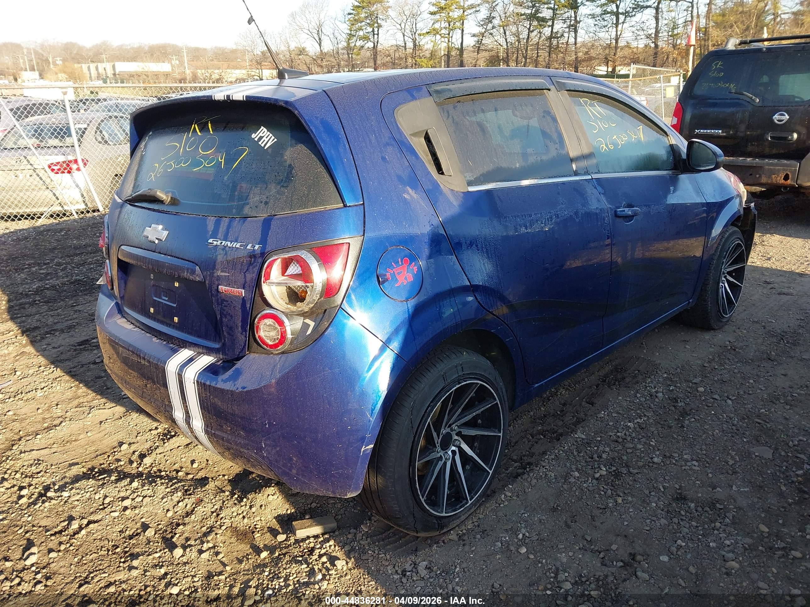 CHEVROLET SONIC image 4