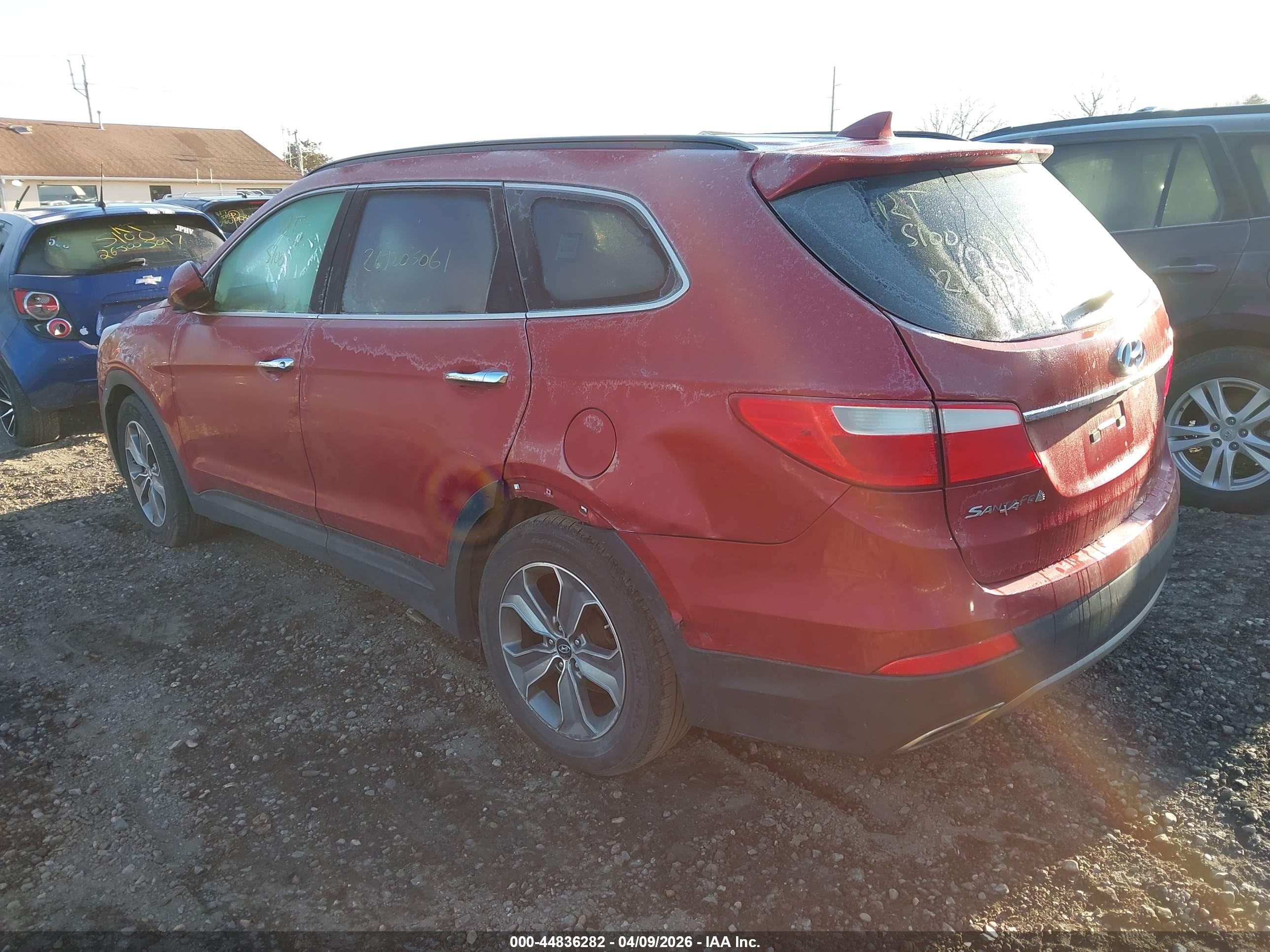 HYUNDAI SANTA image 3