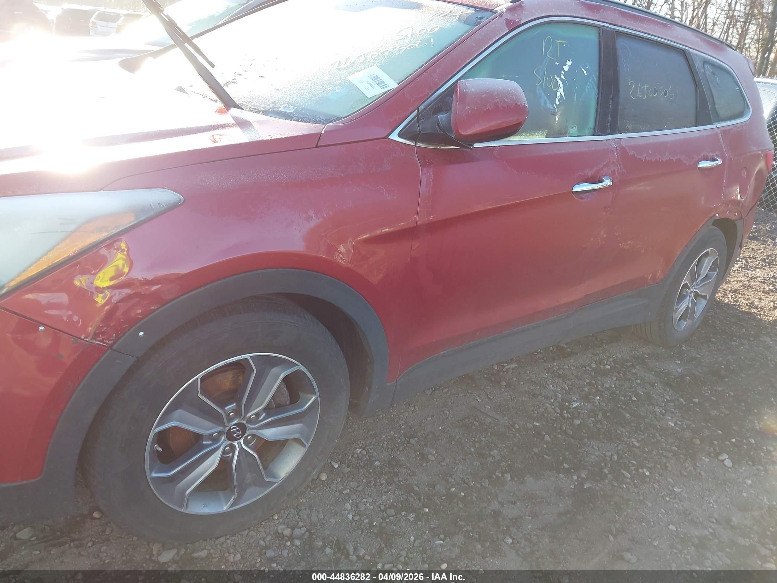 HYUNDAI SANTA image 6