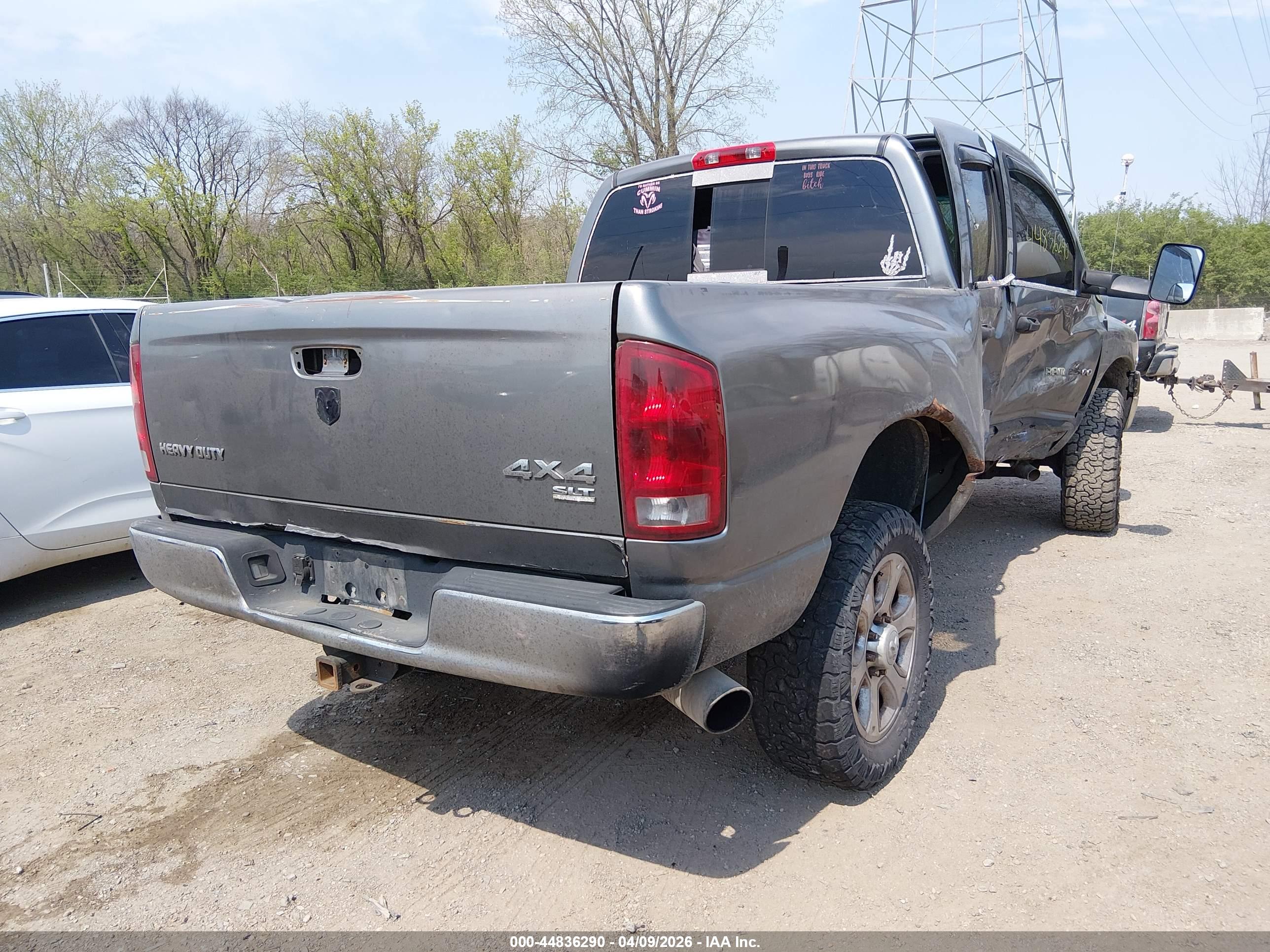 DODGE RAM image 4