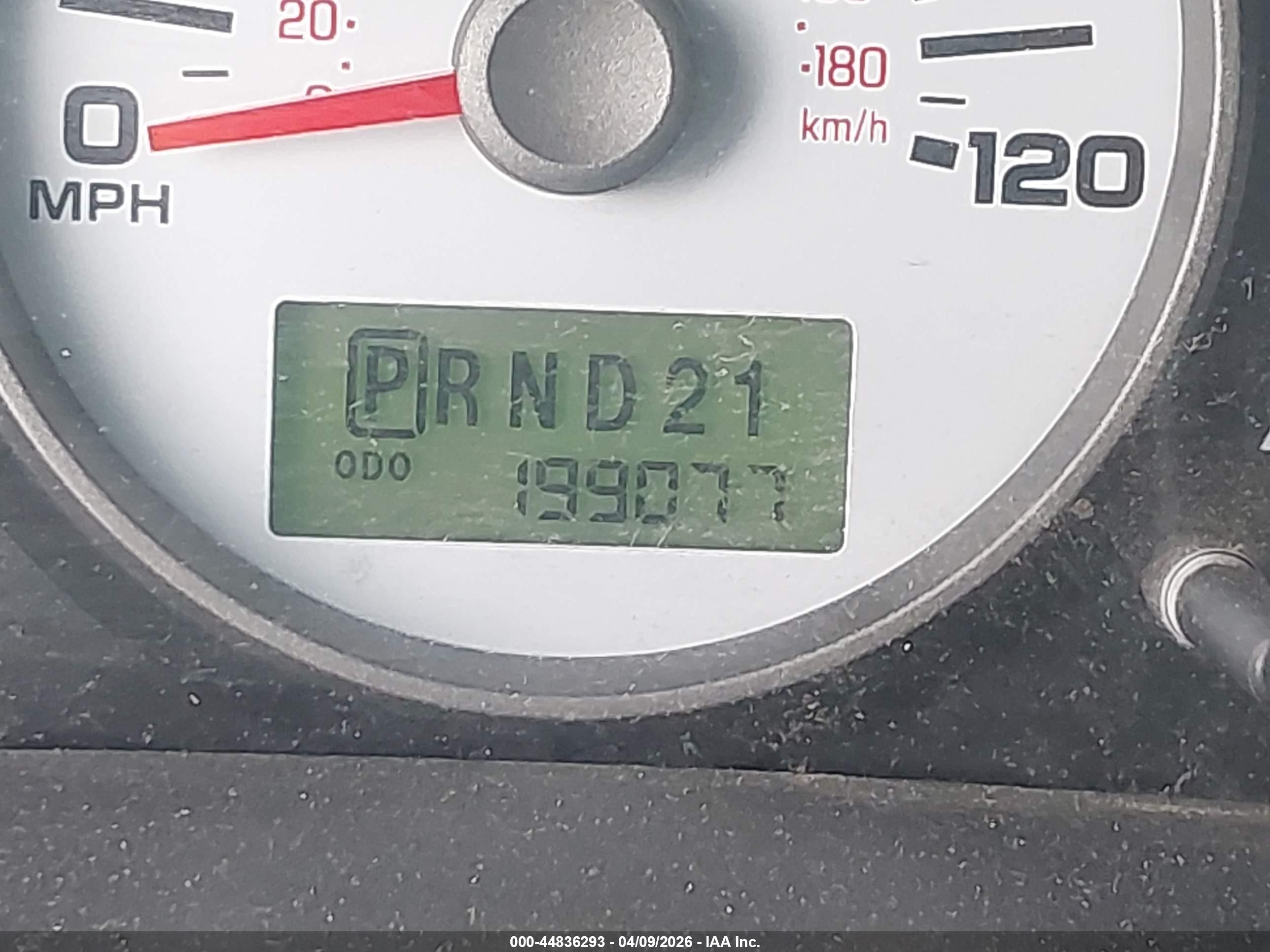 FORD ESCAPE image 7
