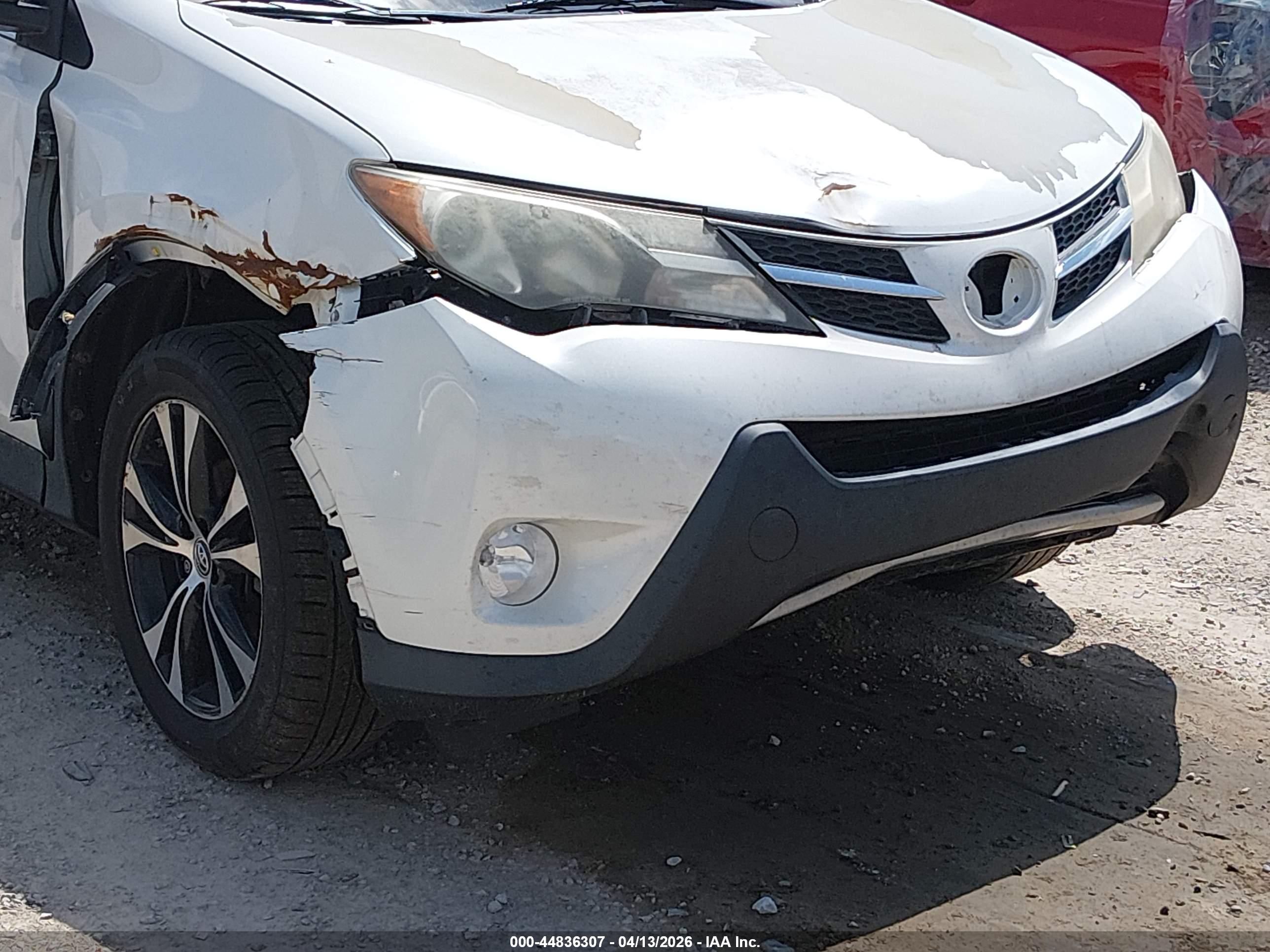 TOYOTA RAV4 image 6