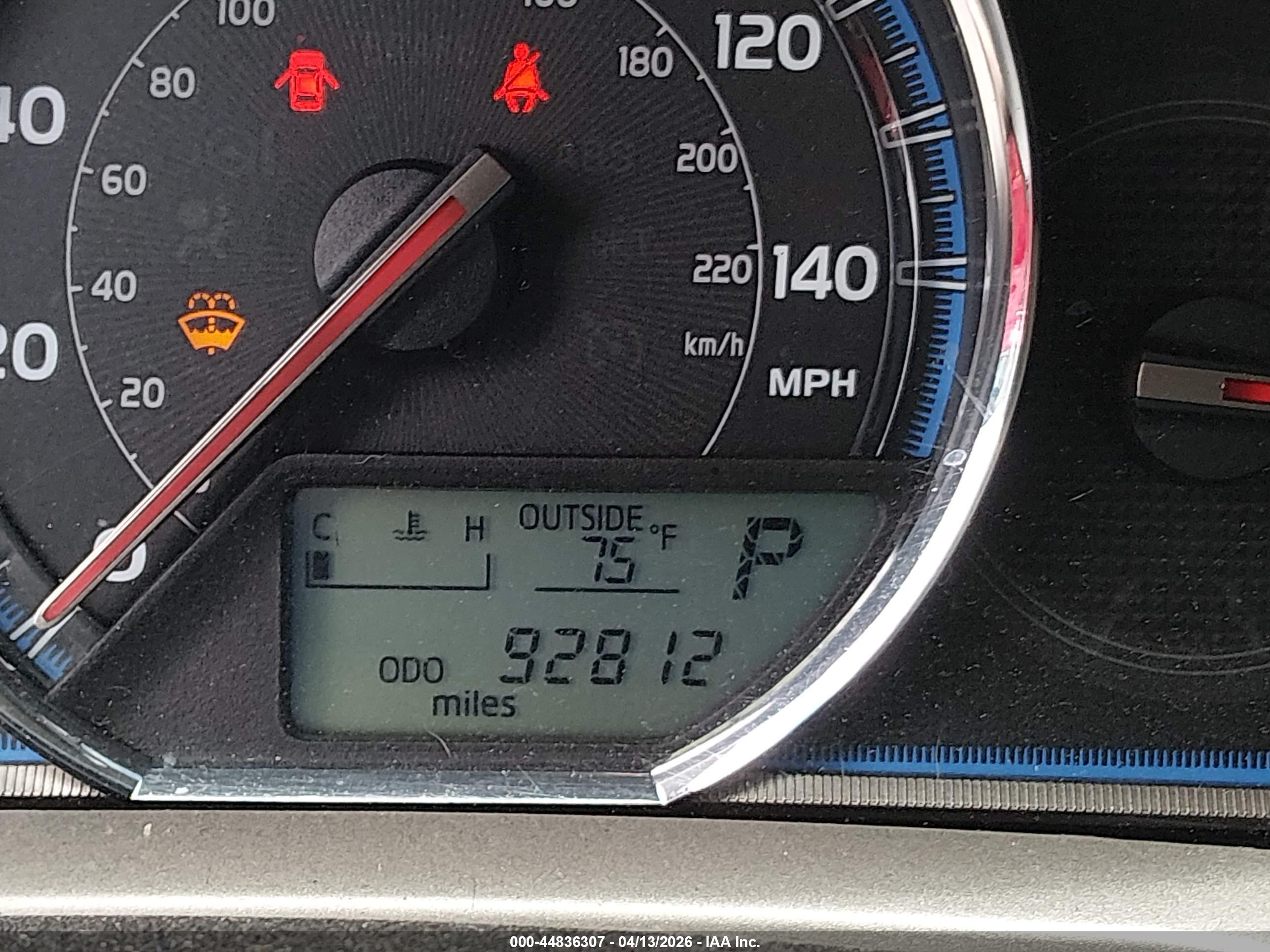 TOYOTA RAV4 image 7