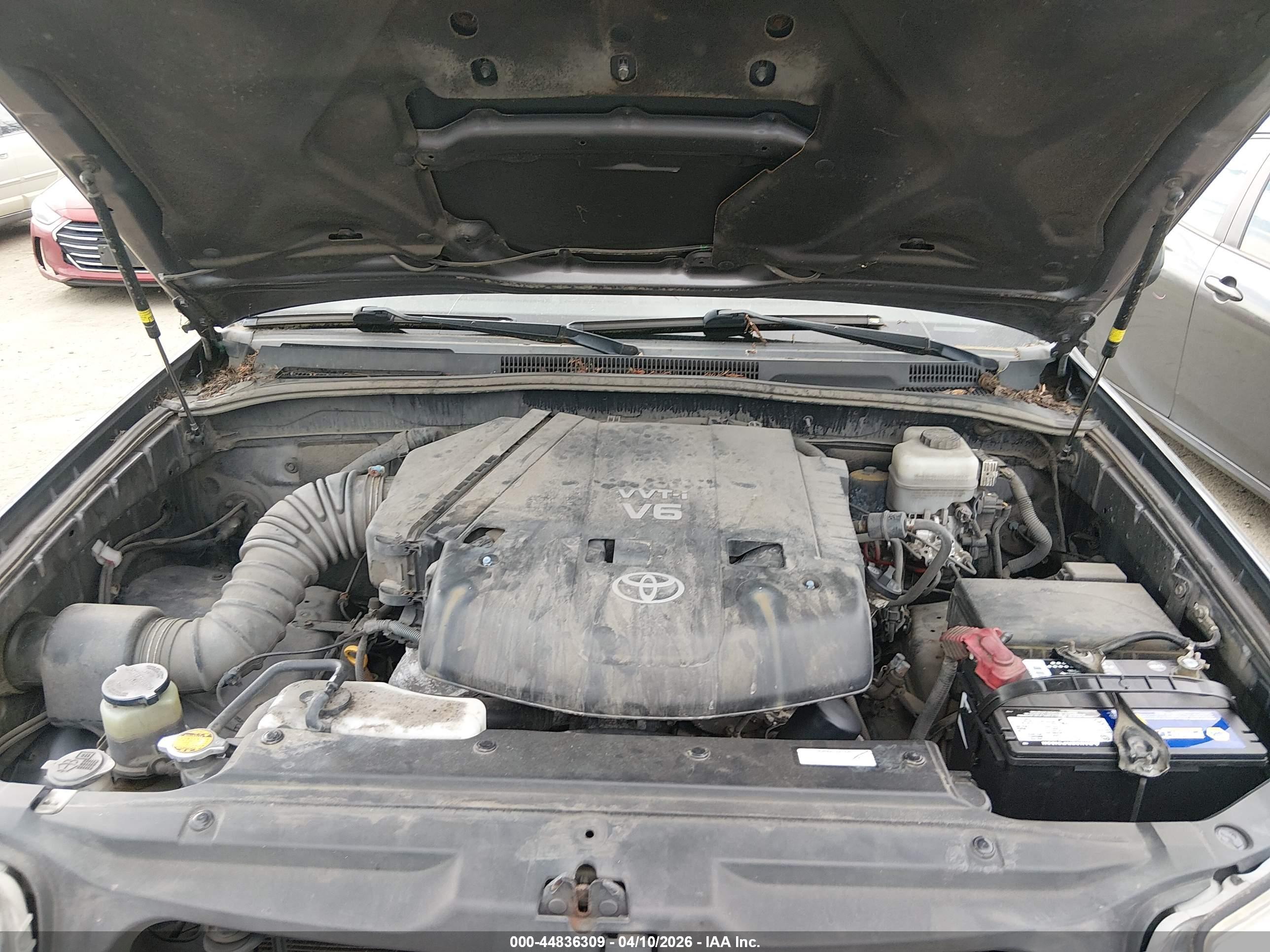 TOYOTA 4RUNNER image 10