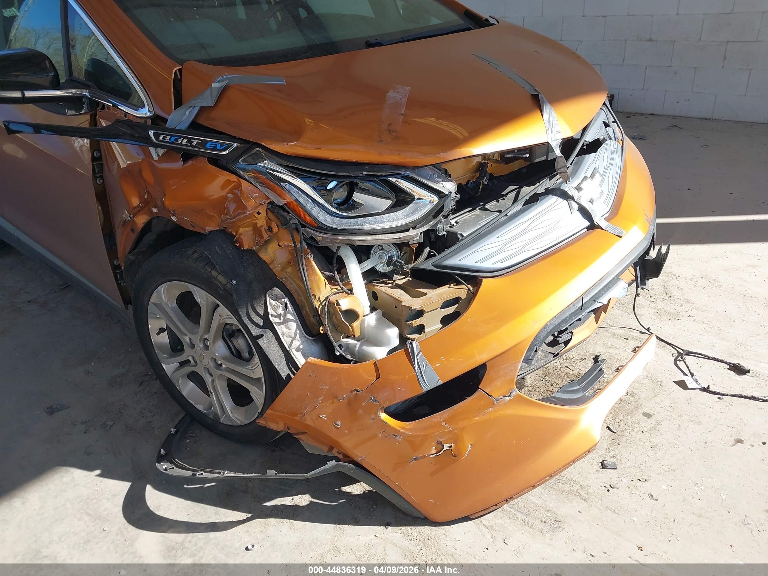 CHEVROLET BOLT image 6